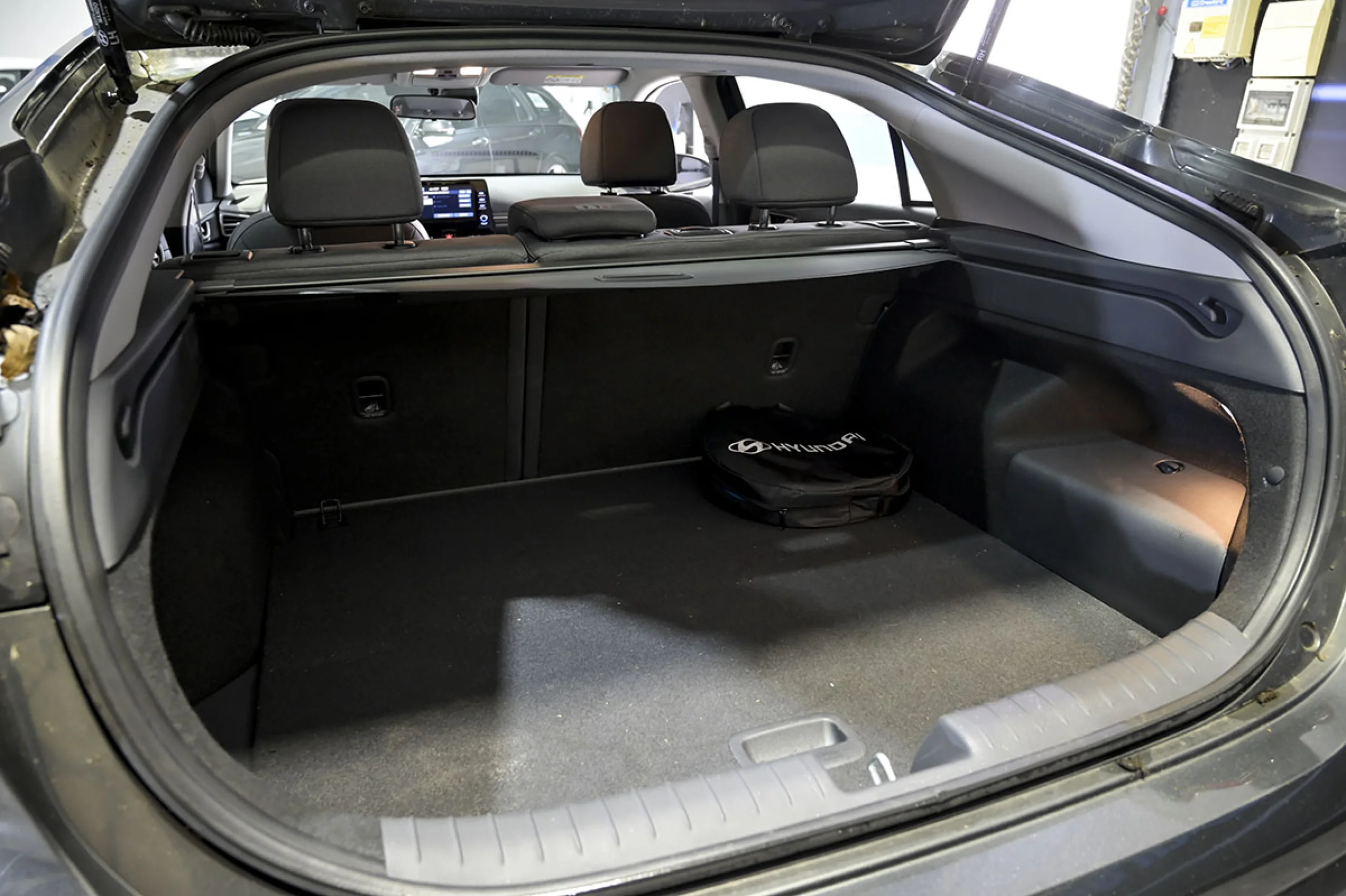 Hyundai Ioniq 1.6 GDI PHEV Klass DCT - Foto 12