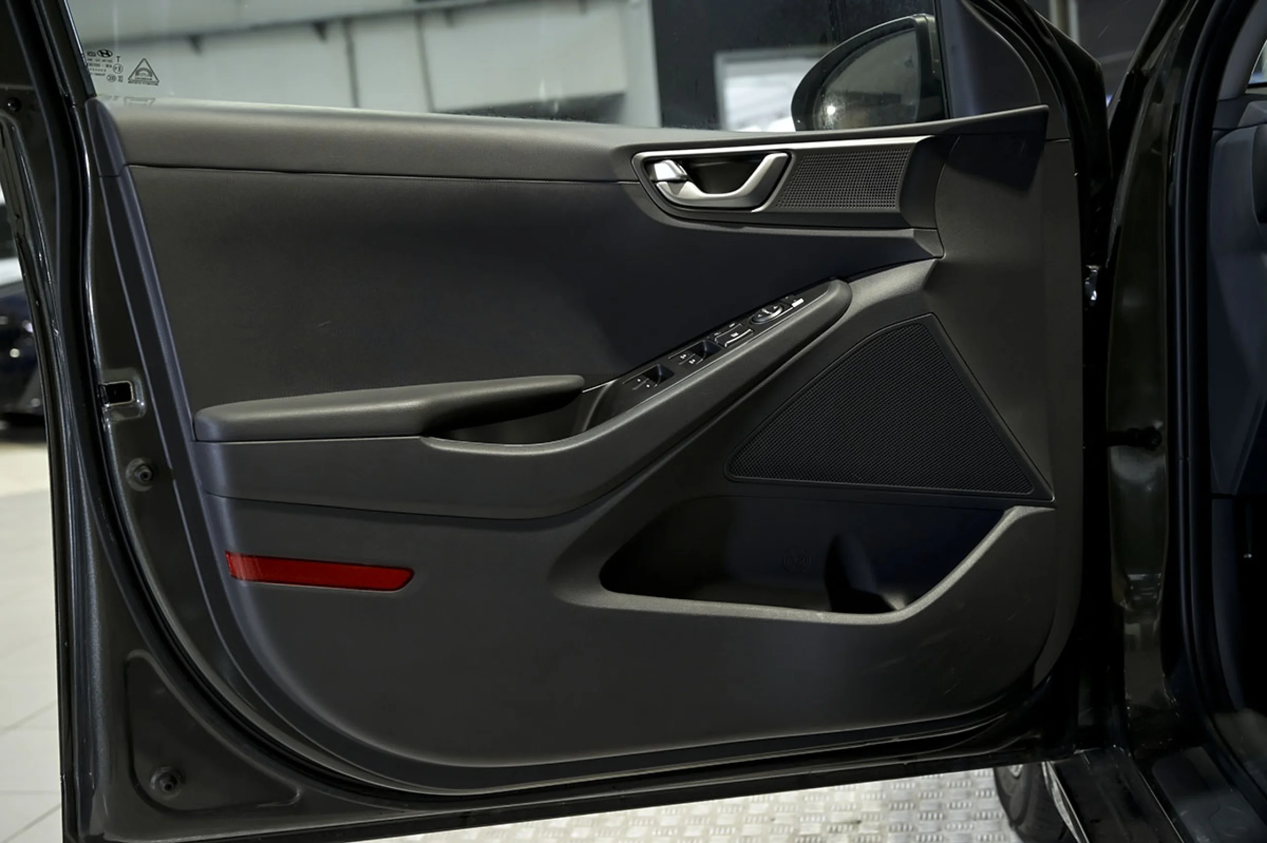 Hyundai Ioniq 1.6 GDI PHEV Klass DCT - Foto 22