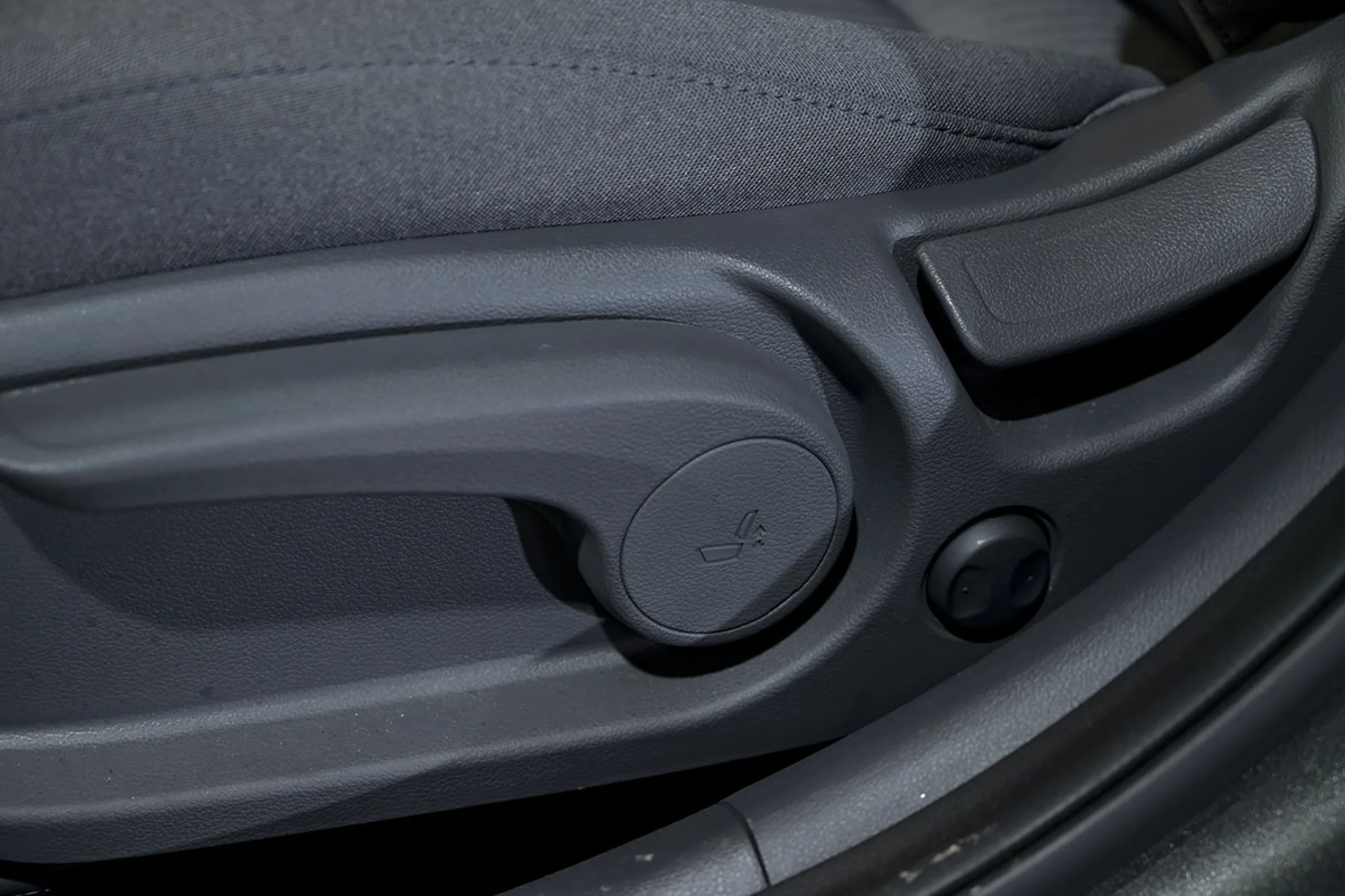 Hyundai Ioniq 1.6 GDI PHEV Klass DCT - Foto 24