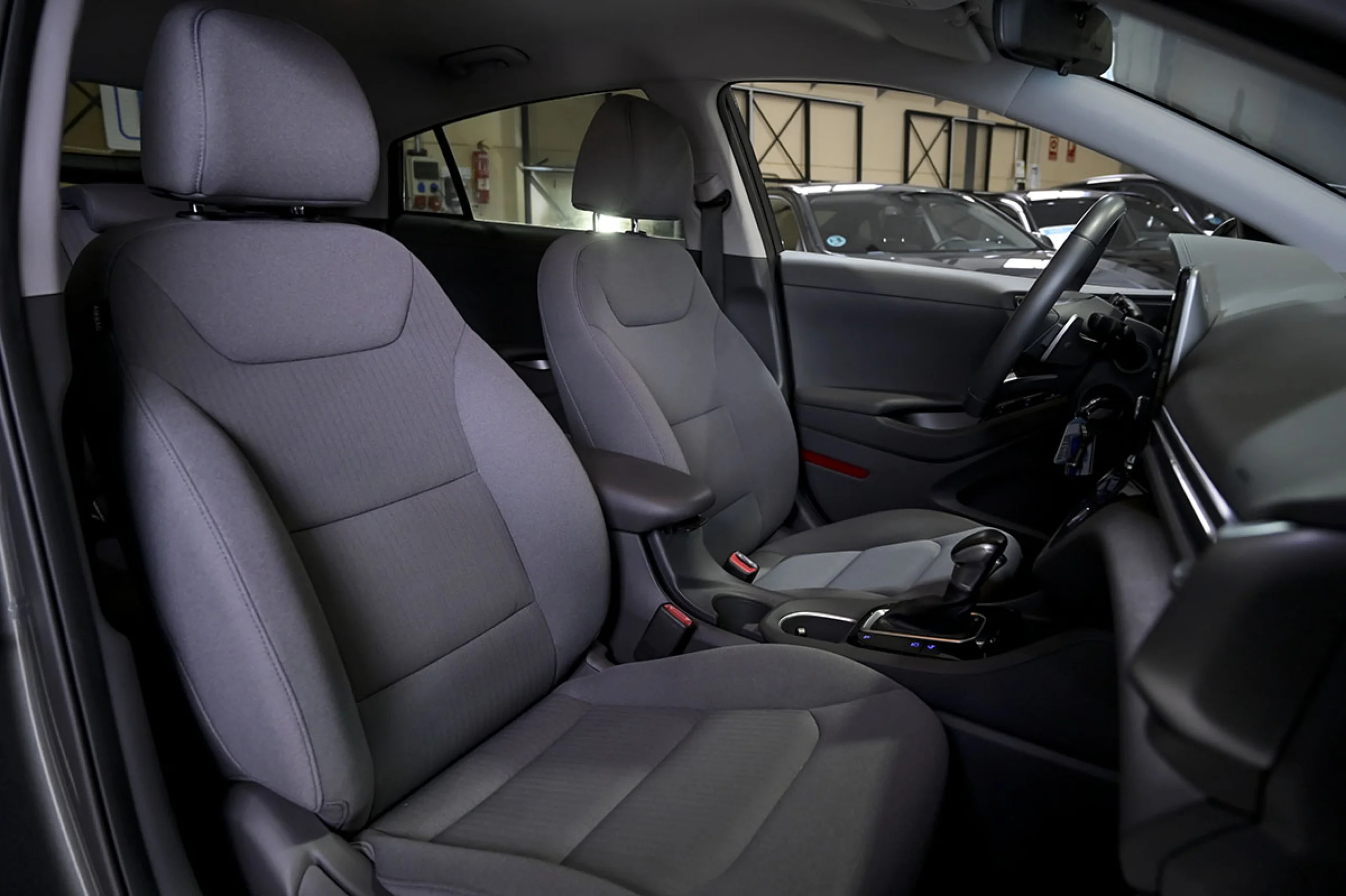 Hyundai Ioniq 1.6 GDI PHEV Klass DCT - Foto 30