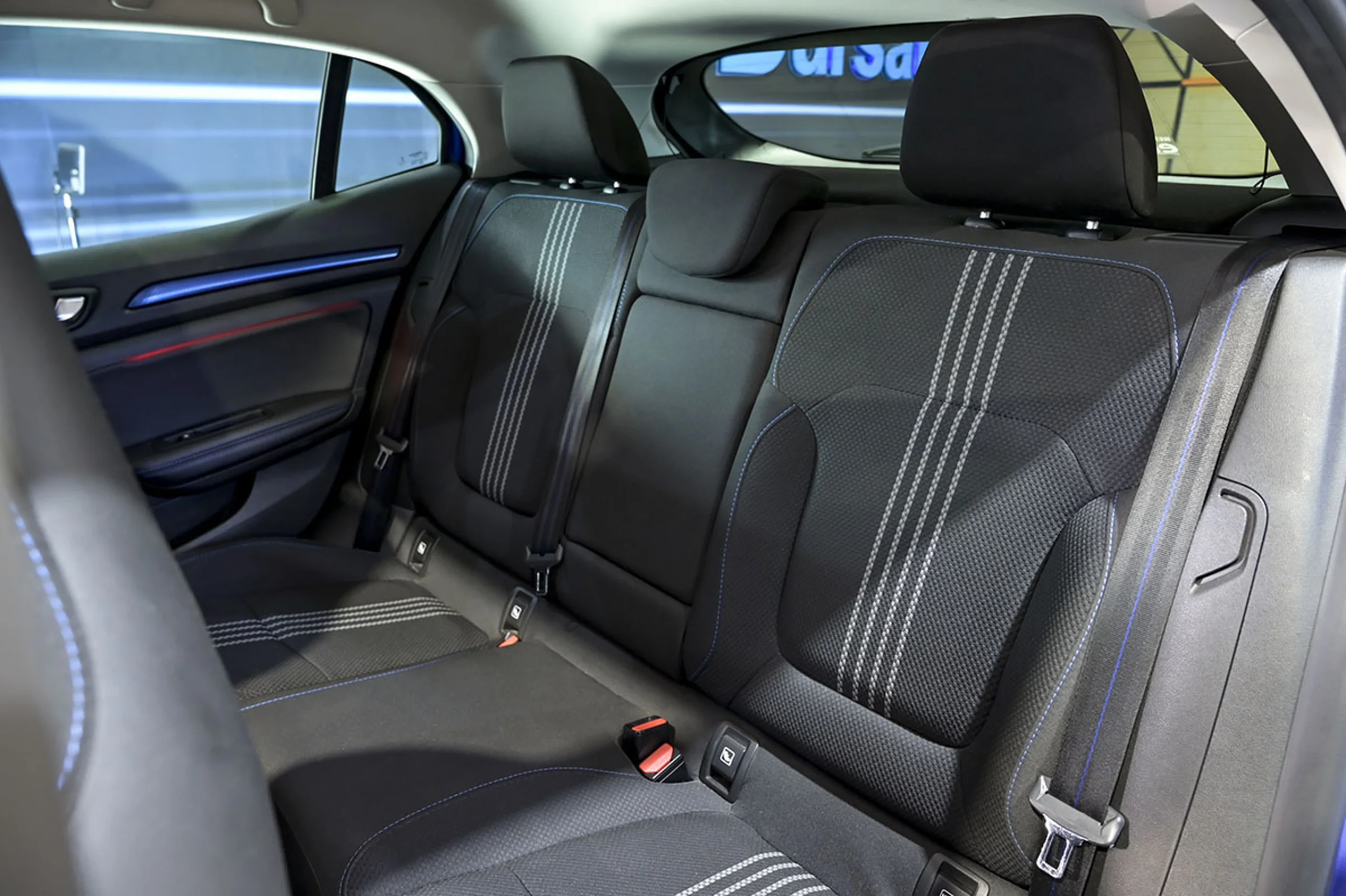 Renault Megane Mégane GT Energy TCe 151kW 205CV EDC - Foto 17