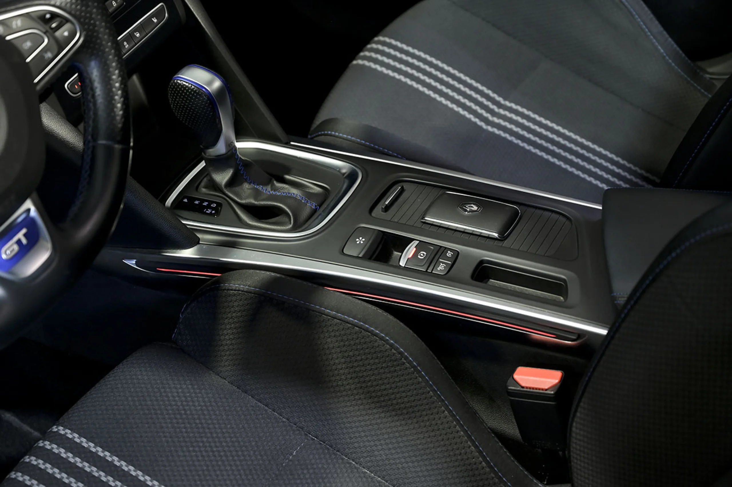 Renault Megane Mégane GT Energy TCe 151kW 205CV EDC - Foto 30