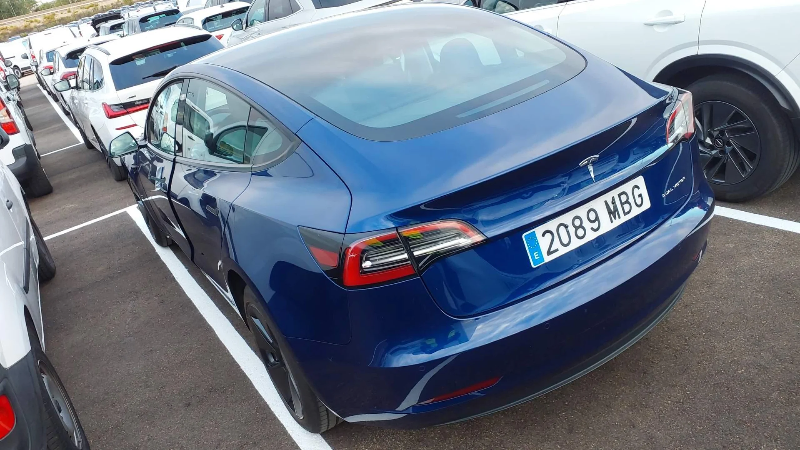 TESLA Model 3 Gran Autonomía AWD - Foto 2