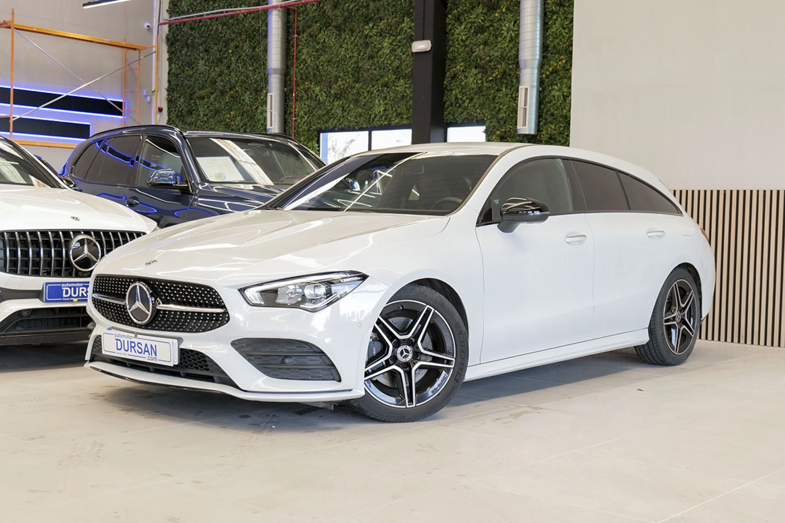 Mercedes-Benz CLA 200 MERCEDES-BENZ CLA CLA 200 Shooting Brake - Foto 1