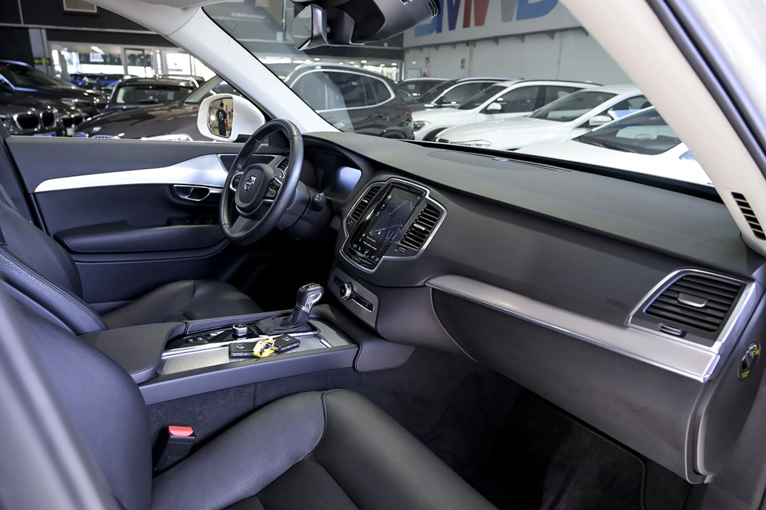 Volvo XC 90 XC90 2.0 D5 AWD Momentum Auto - Foto 37