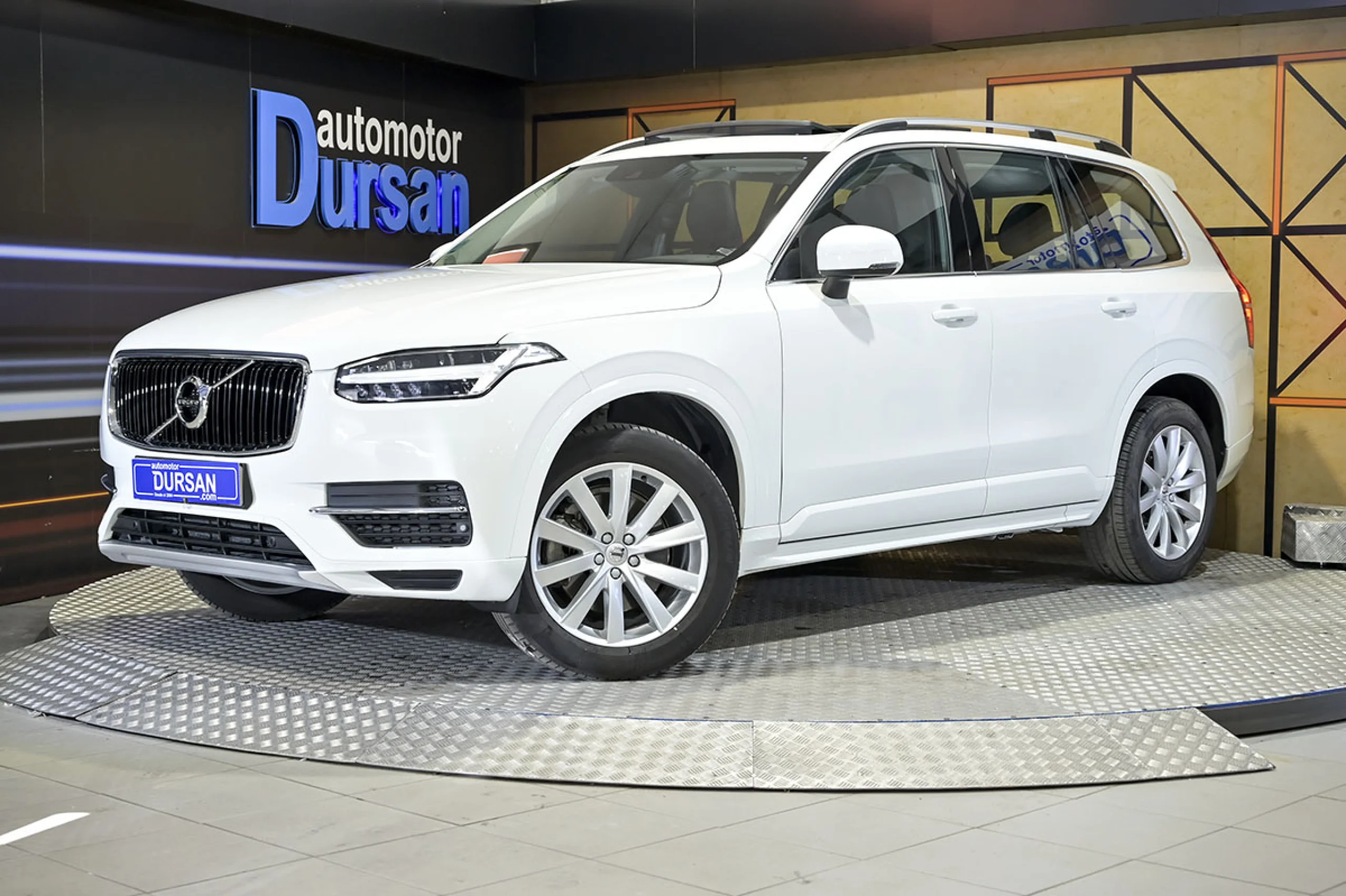 Volvo XC 90 XC90 2.0 D5 AWD Momentum Auto - Foto 1