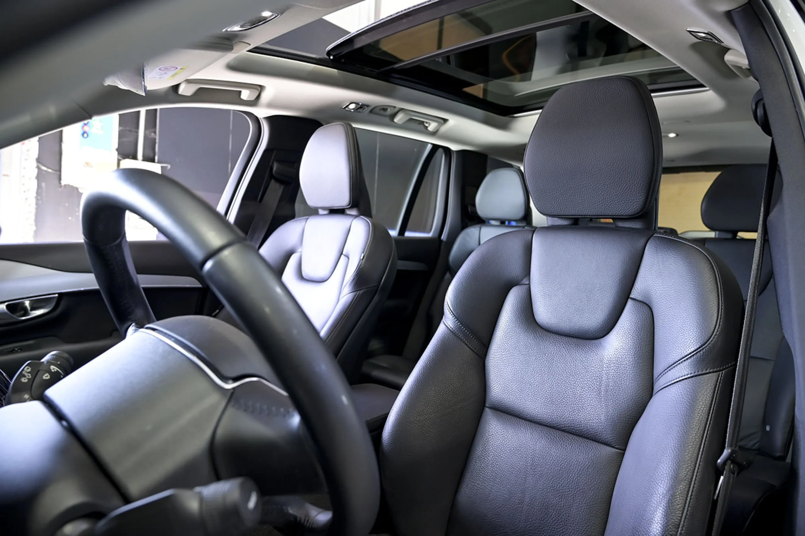 Volvo XC 90 XC90 2.0 D5 AWD Momentum Auto - Foto 9