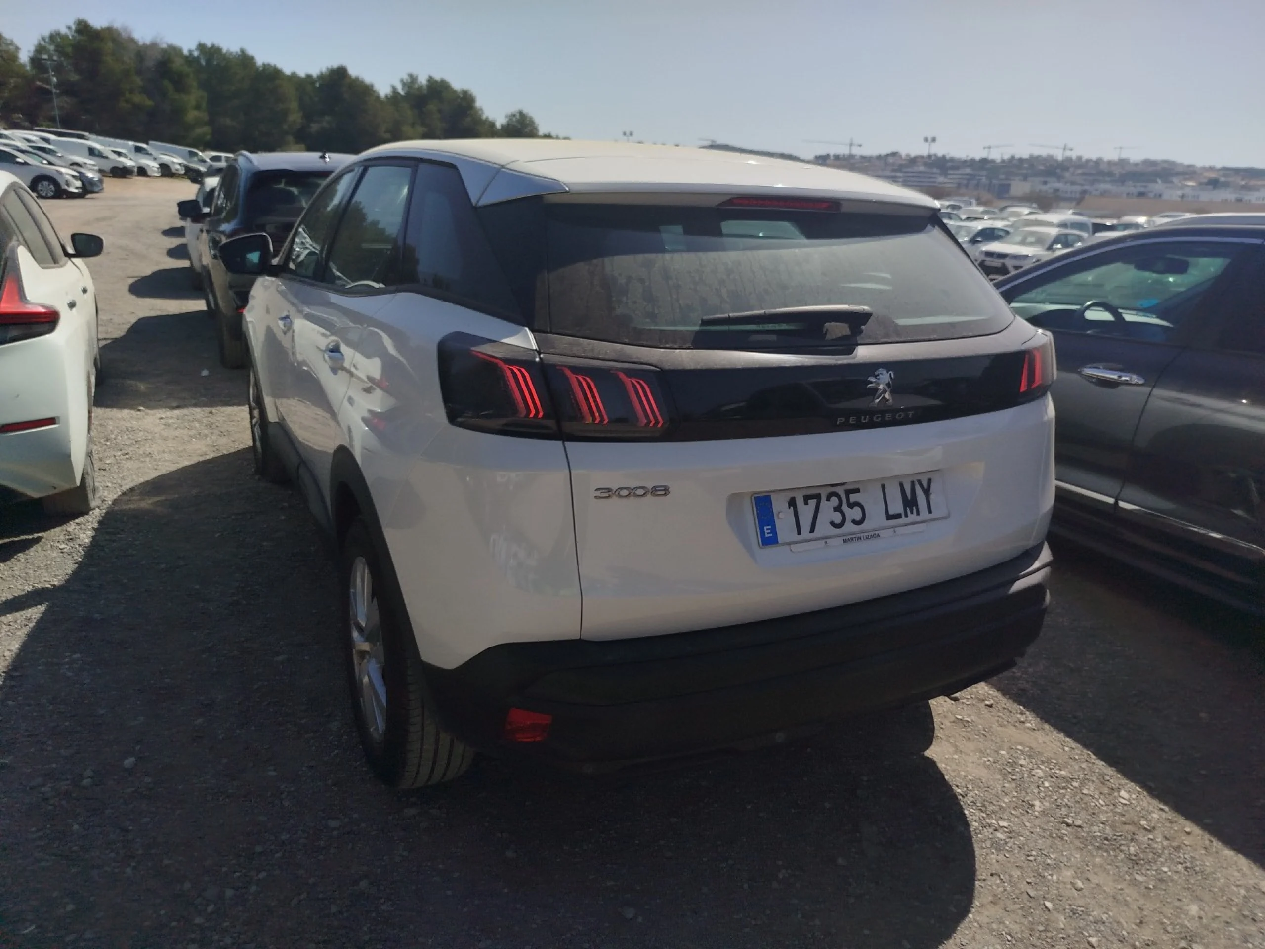 Peugeot 3008 1.5 BlueHDi 96kW (130CV) S&amp;S Active Pack - Foto 6