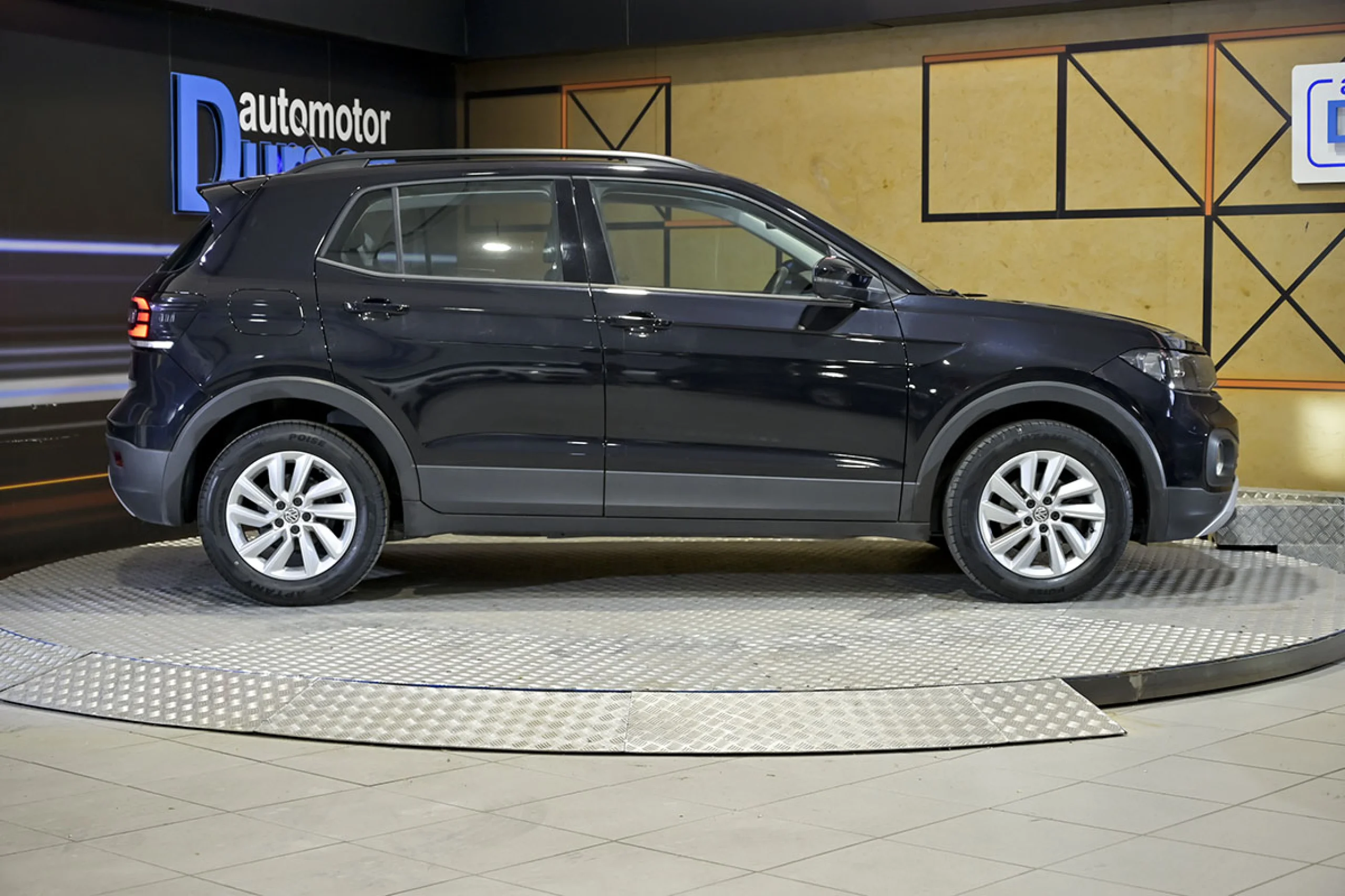 Volkswagen T-CROSS Advance 1.0 TSI 70kW 95CV - Foto 19