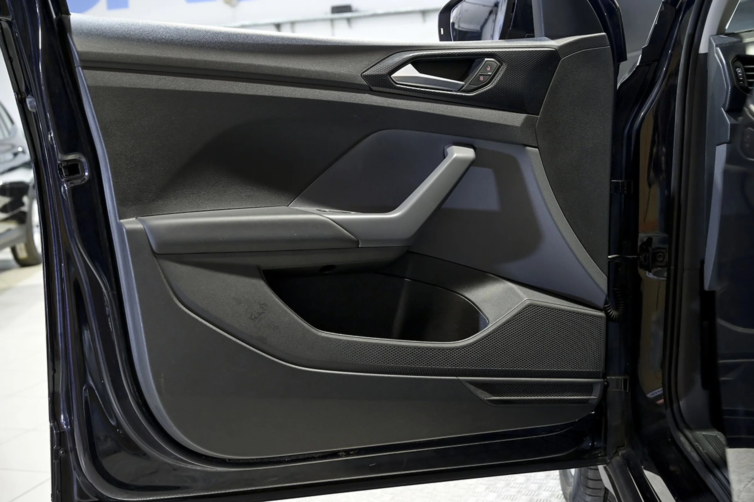 Volkswagen T-CROSS Advance 1.0 TSI 70kW 95CV - Foto 20