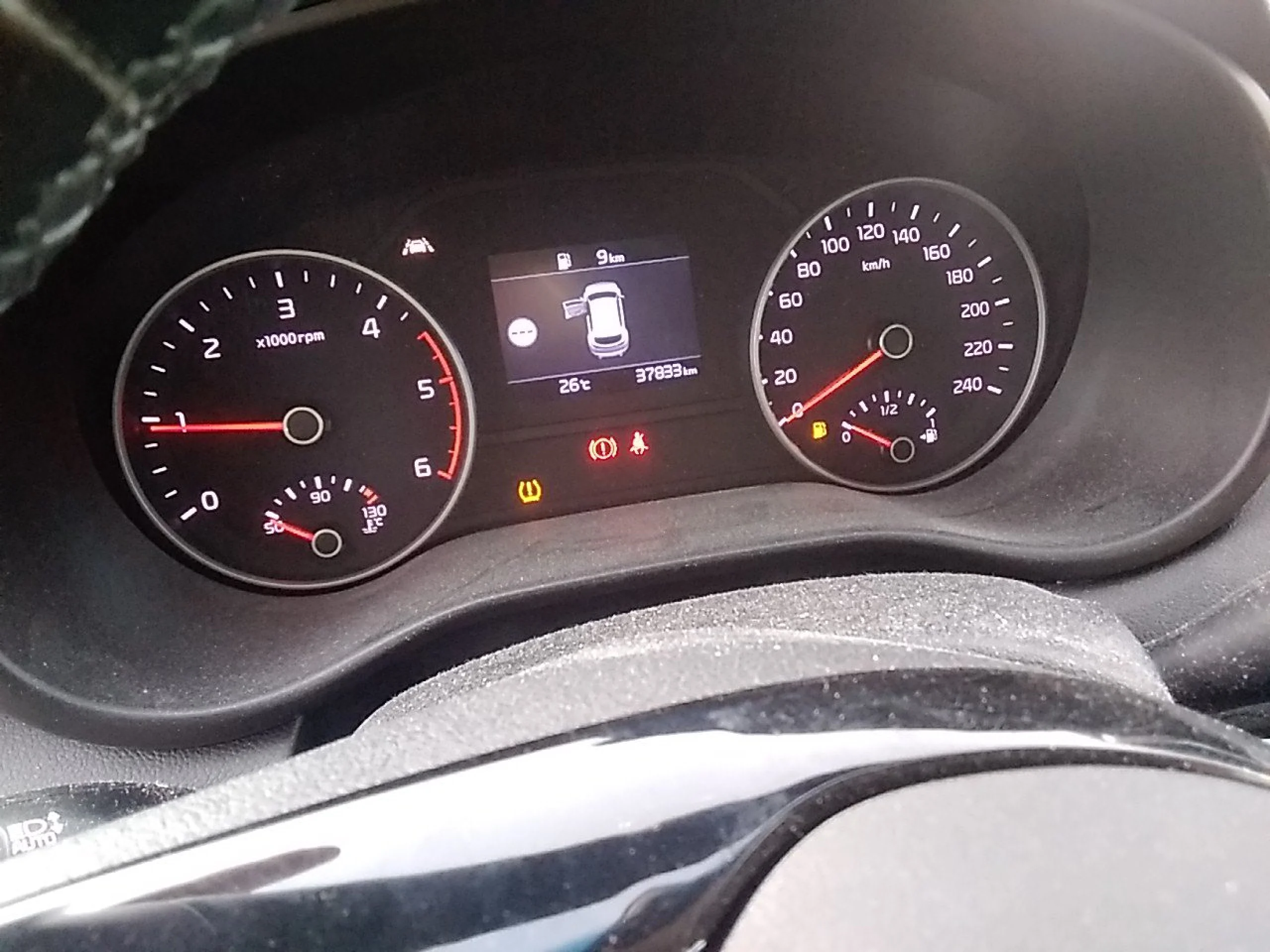 Kia Sportage 1.6 MHEV Black Edition 100kW (136CV) 4x2 - Foto 8