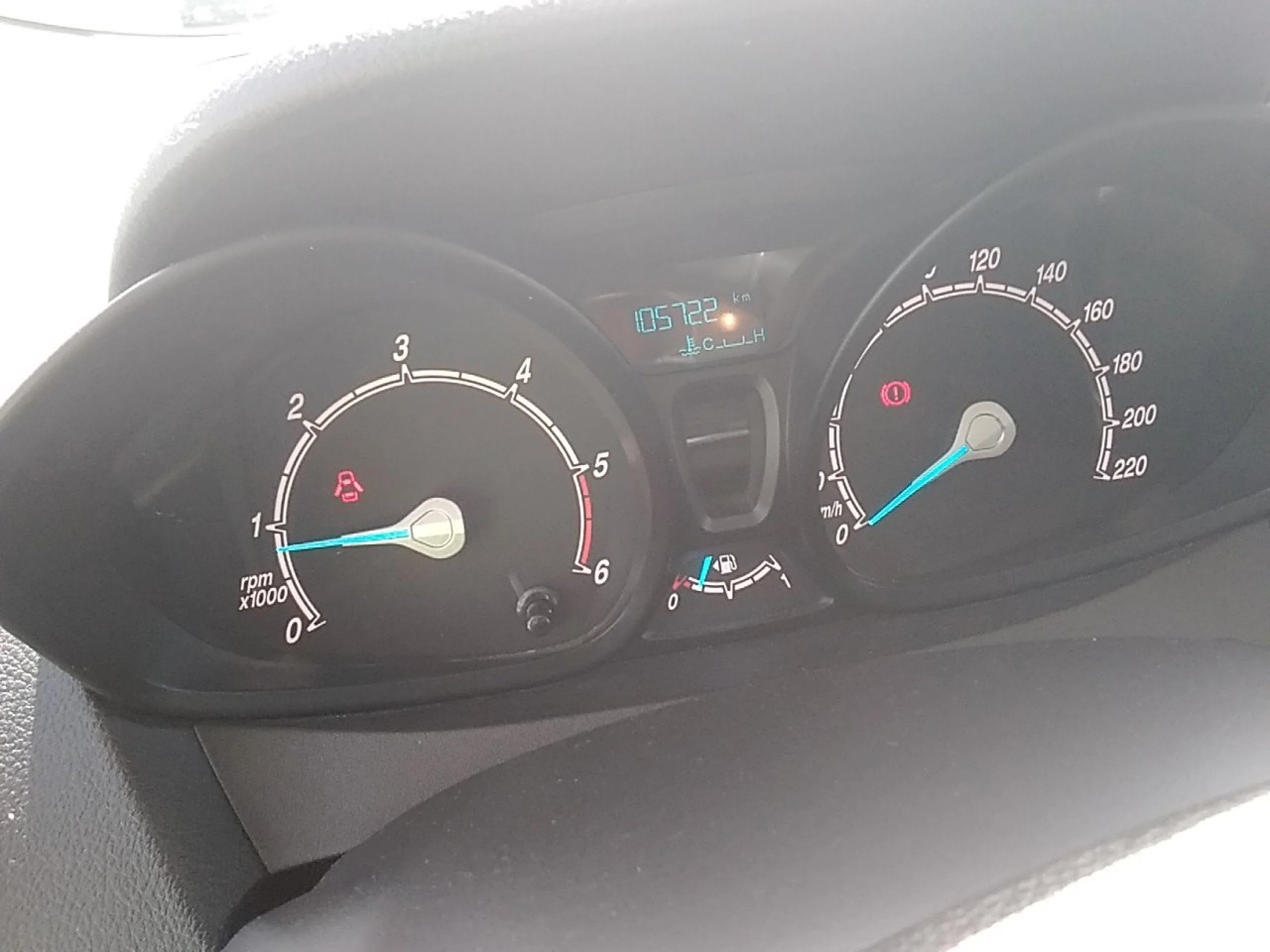 Ford Transit Courier Kombi 1.5 TDCi 56kW Trend GLP - Foto 8