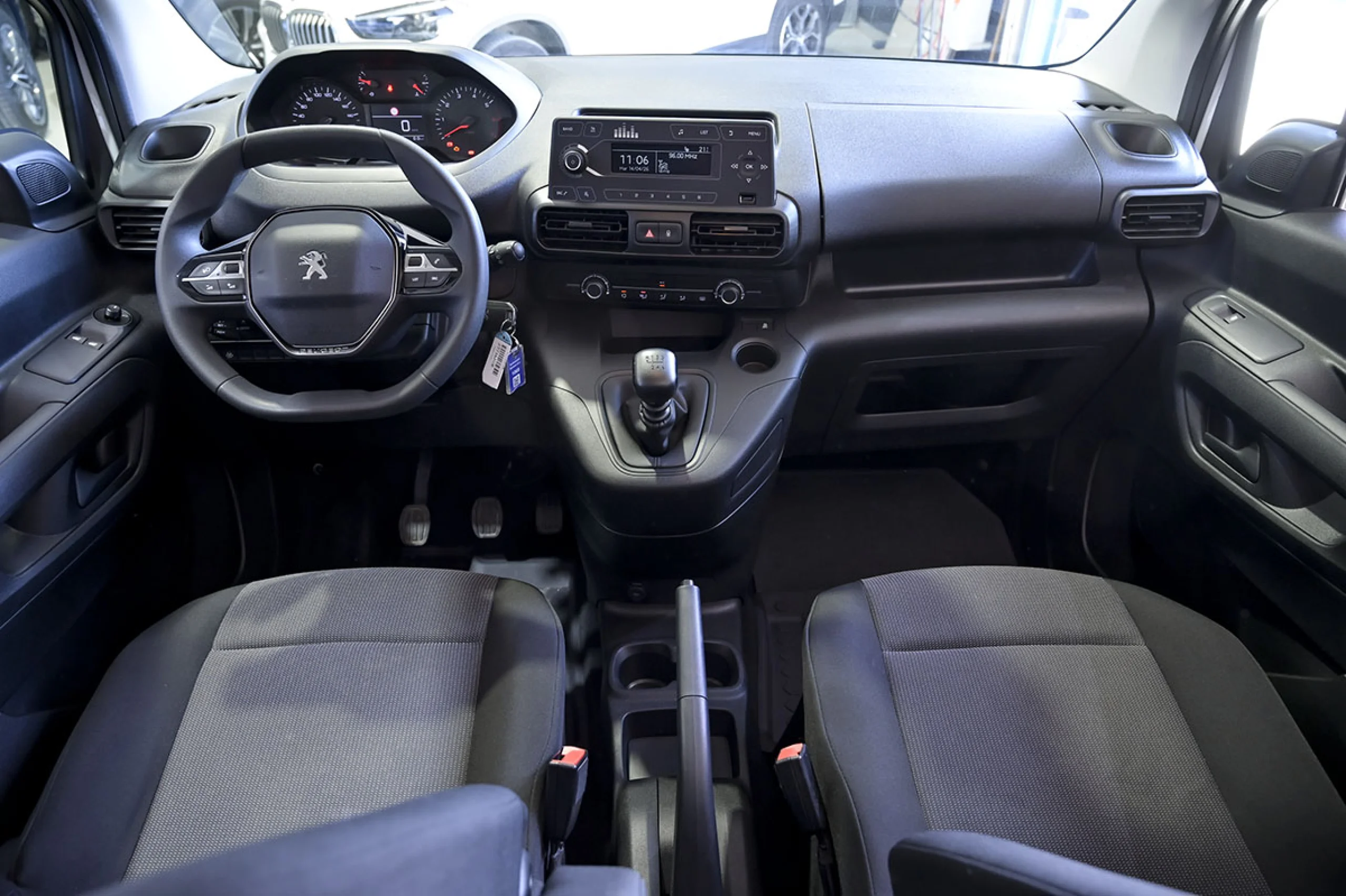 Peugeot Rifter Active Pack Business Std. BlueHDi 100 - Foto 8