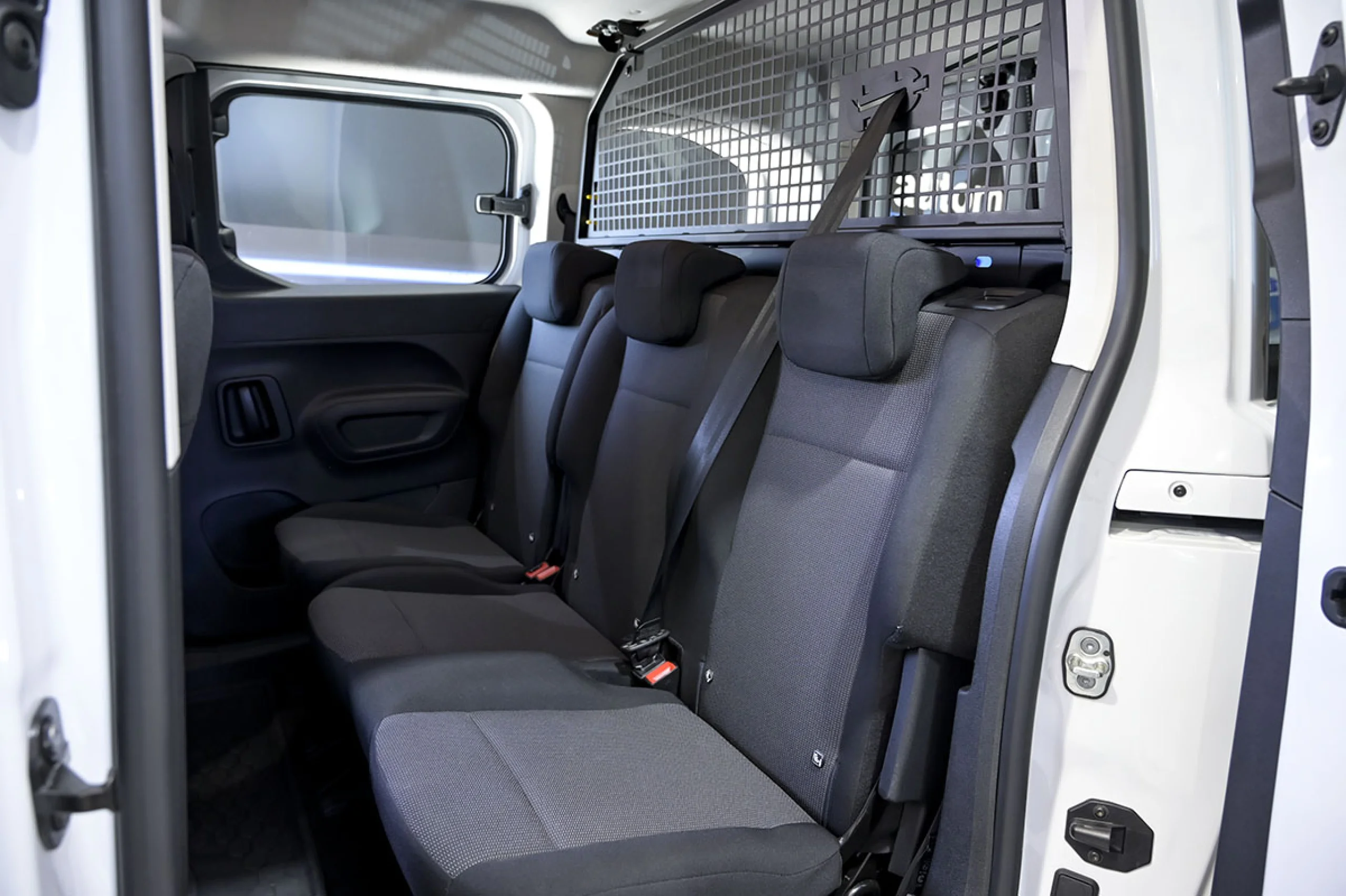 Peugeot Rifter Active Pack Business Std. BlueHDi 100 - Foto 16