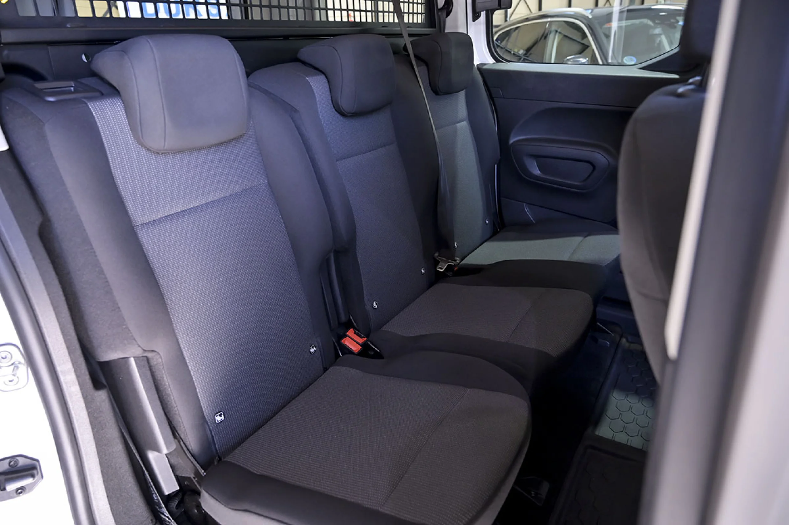 Peugeot Rifter Active Pack Business Std. BlueHDi 100 - Foto 17