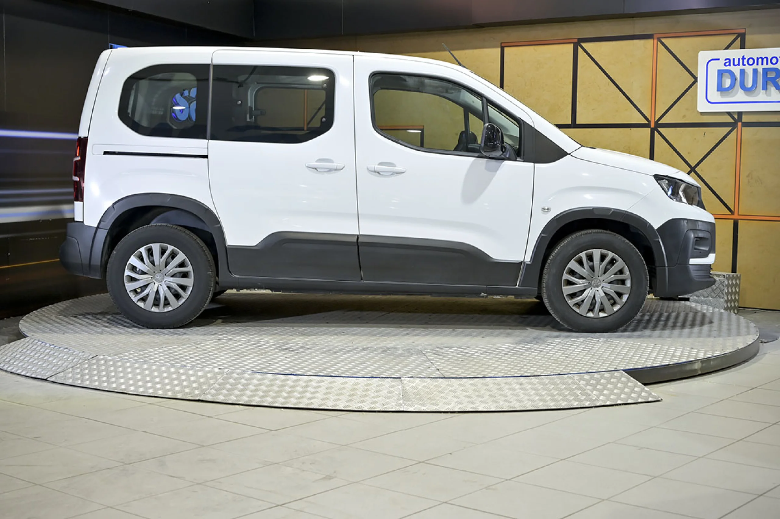 Peugeot Rifter Active Pack Business Std. BlueHDi 100 - Foto 19