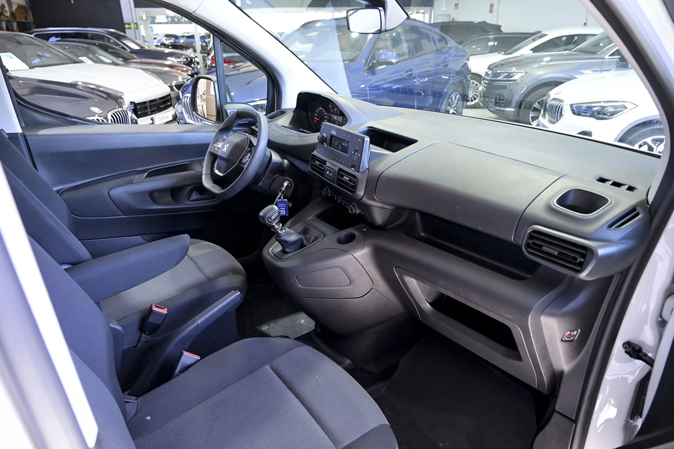 Peugeot Rifter Active Pack Business Std. BlueHDi 100 - Foto 30