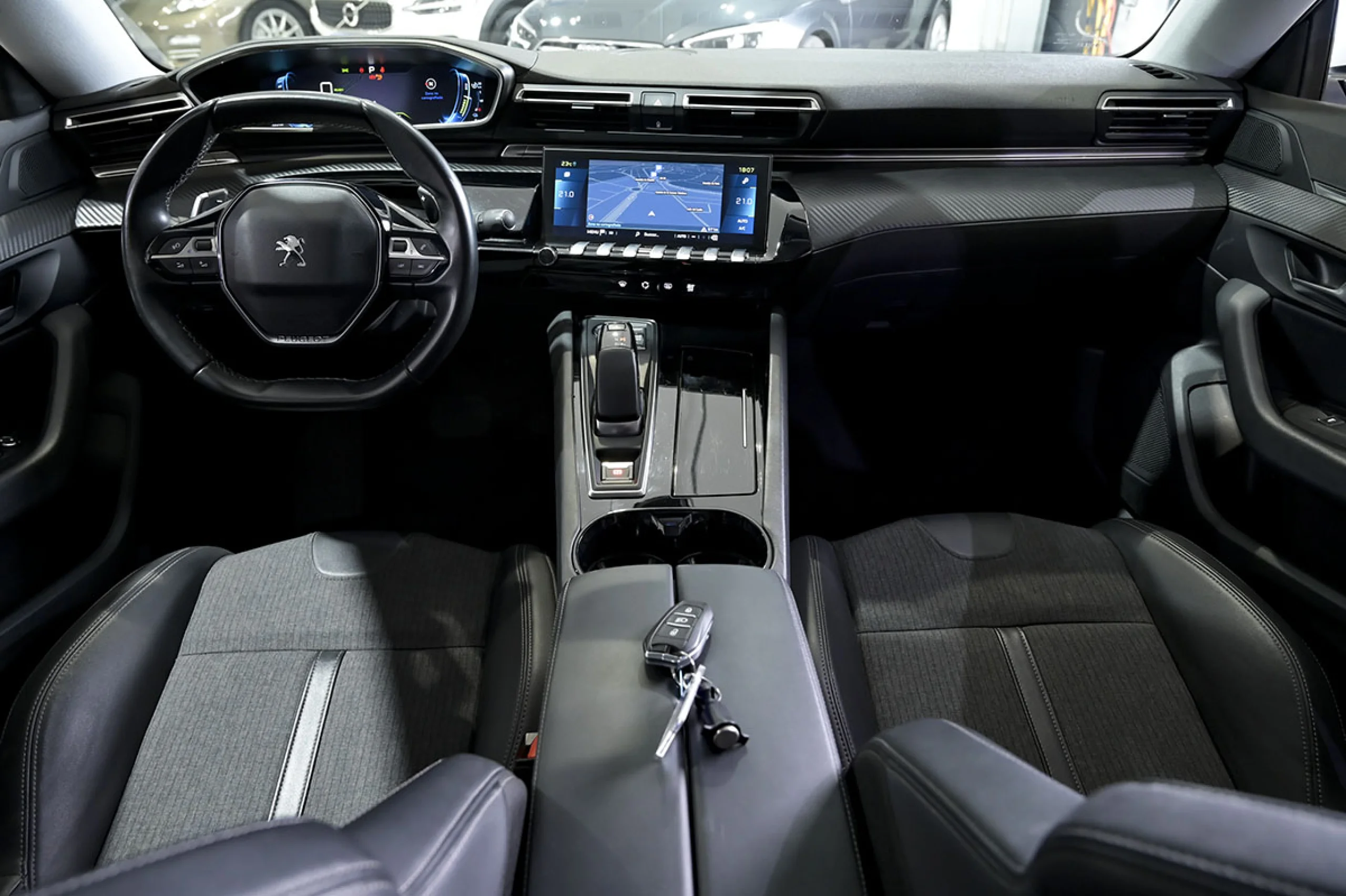 Peugeot 508 Hybrid 5P Allure 225 eEAT8 - Foto 14