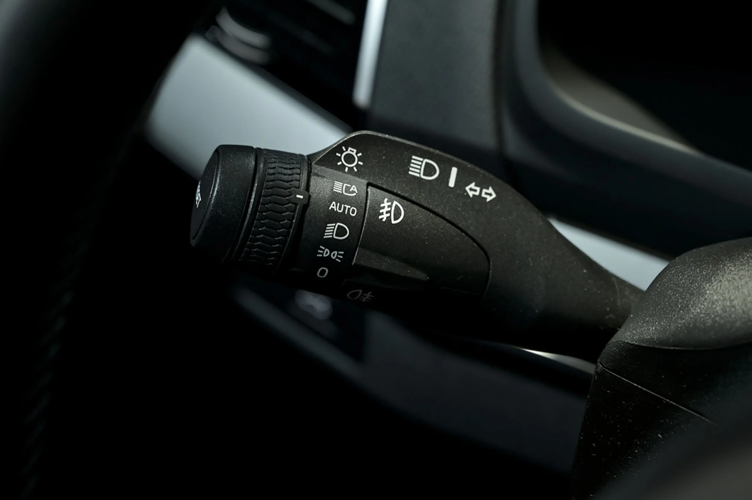 Volvo XC 90 XC90 2.0 B5 D AWD Momentum Pro Auto - Foto 29