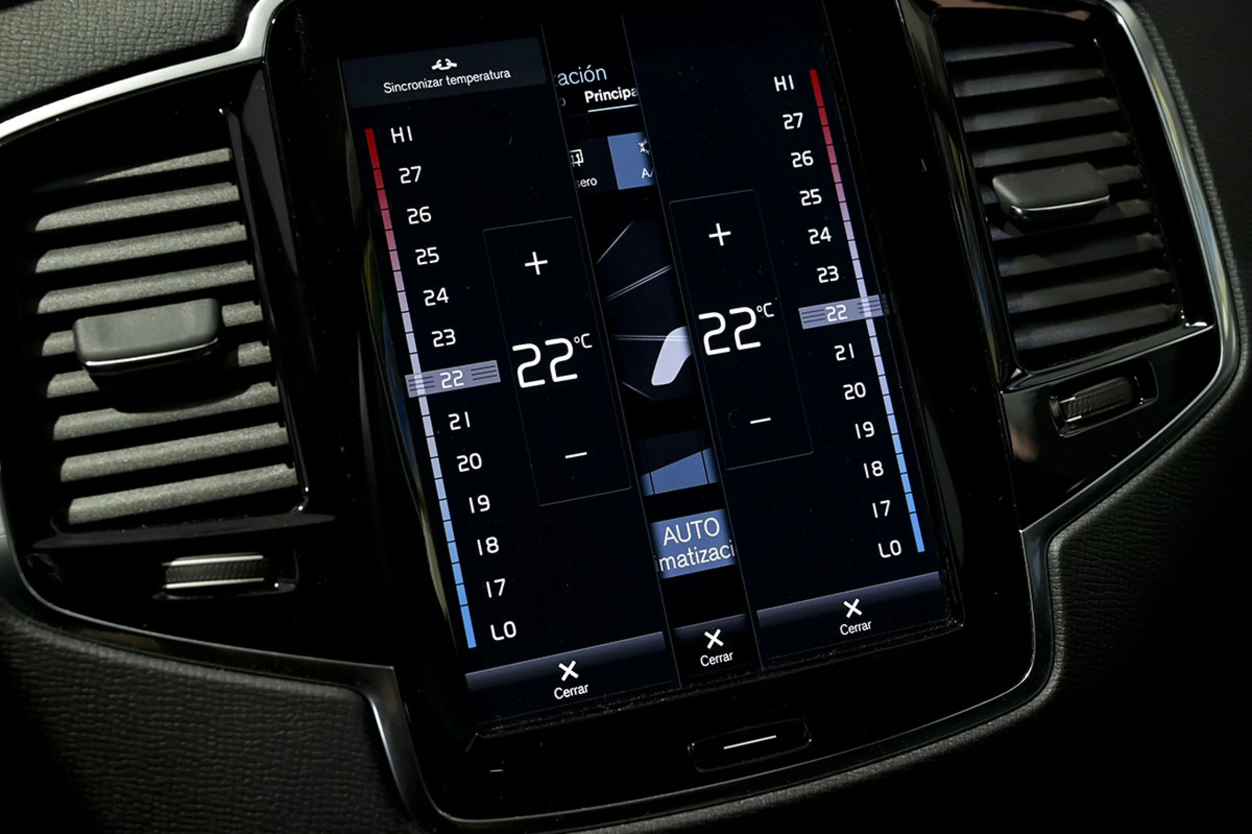 Volvo XC 90 XC90 2.0 B5 D AWD Momentum Pro Auto - Foto 33