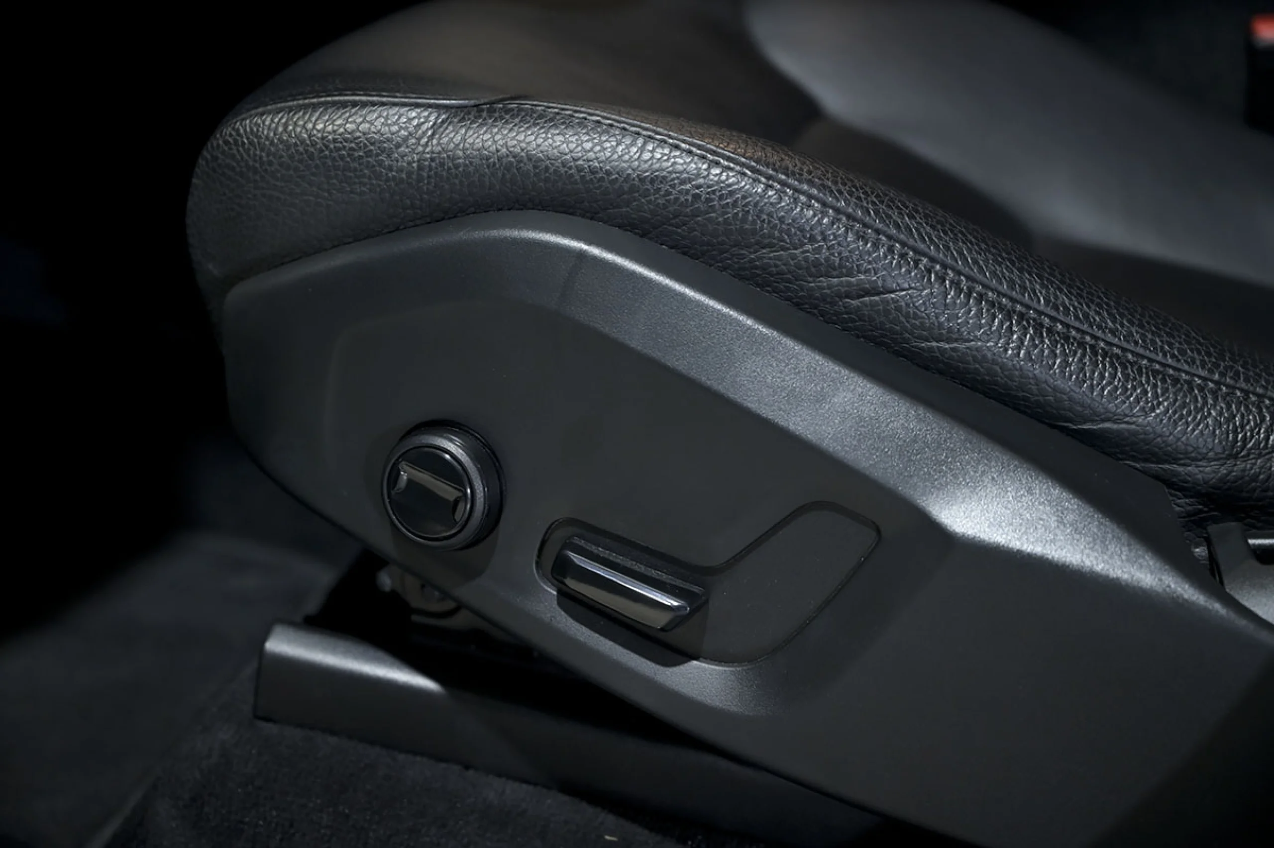 Volvo XC 90 XC90 2.0 B5 D AWD Momentum Pro Auto - Foto 28