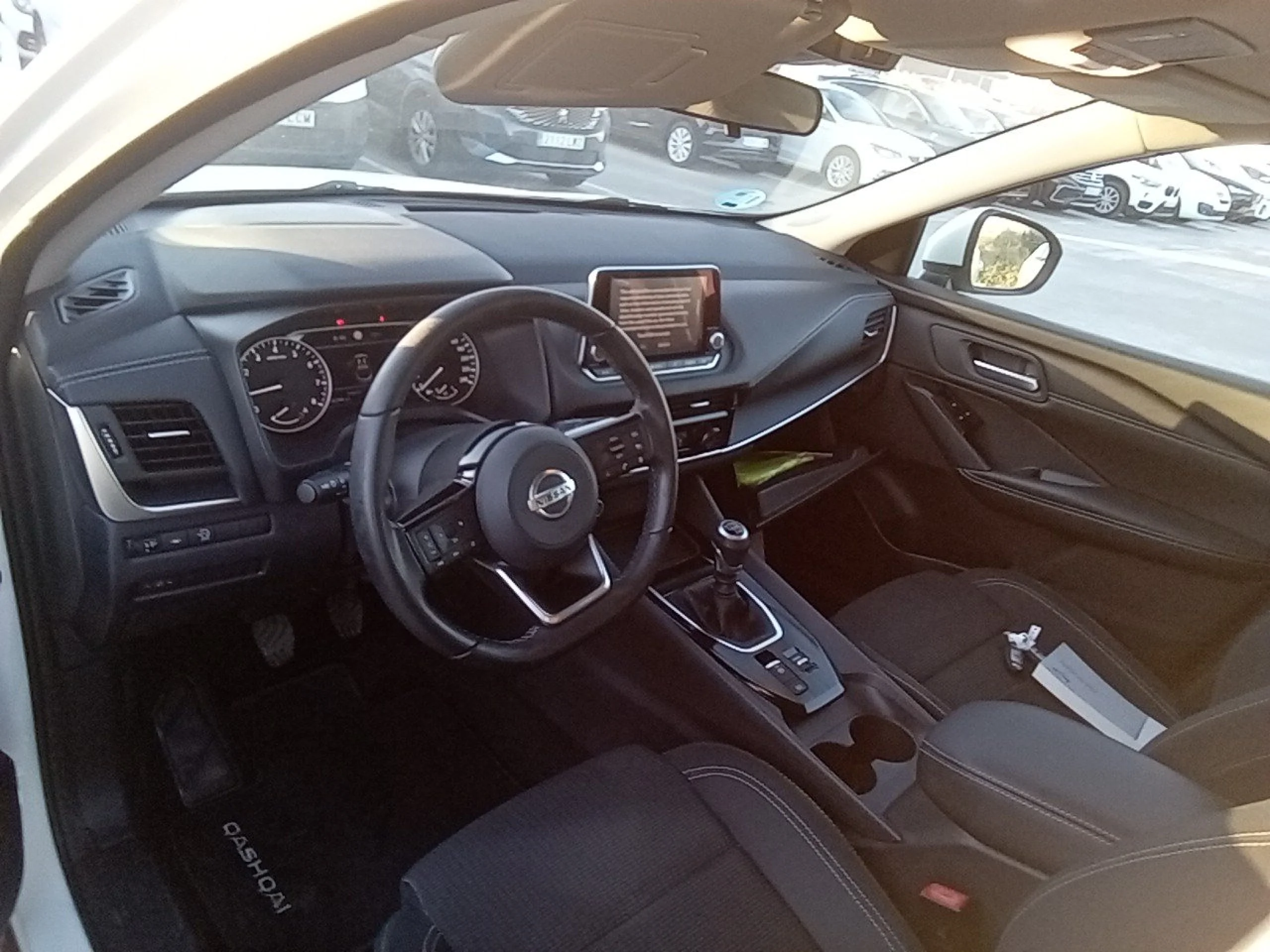 Nissan Qashqai DIG-T 103kW (140CV) mHEV 4x2 Acenta - Foto 7