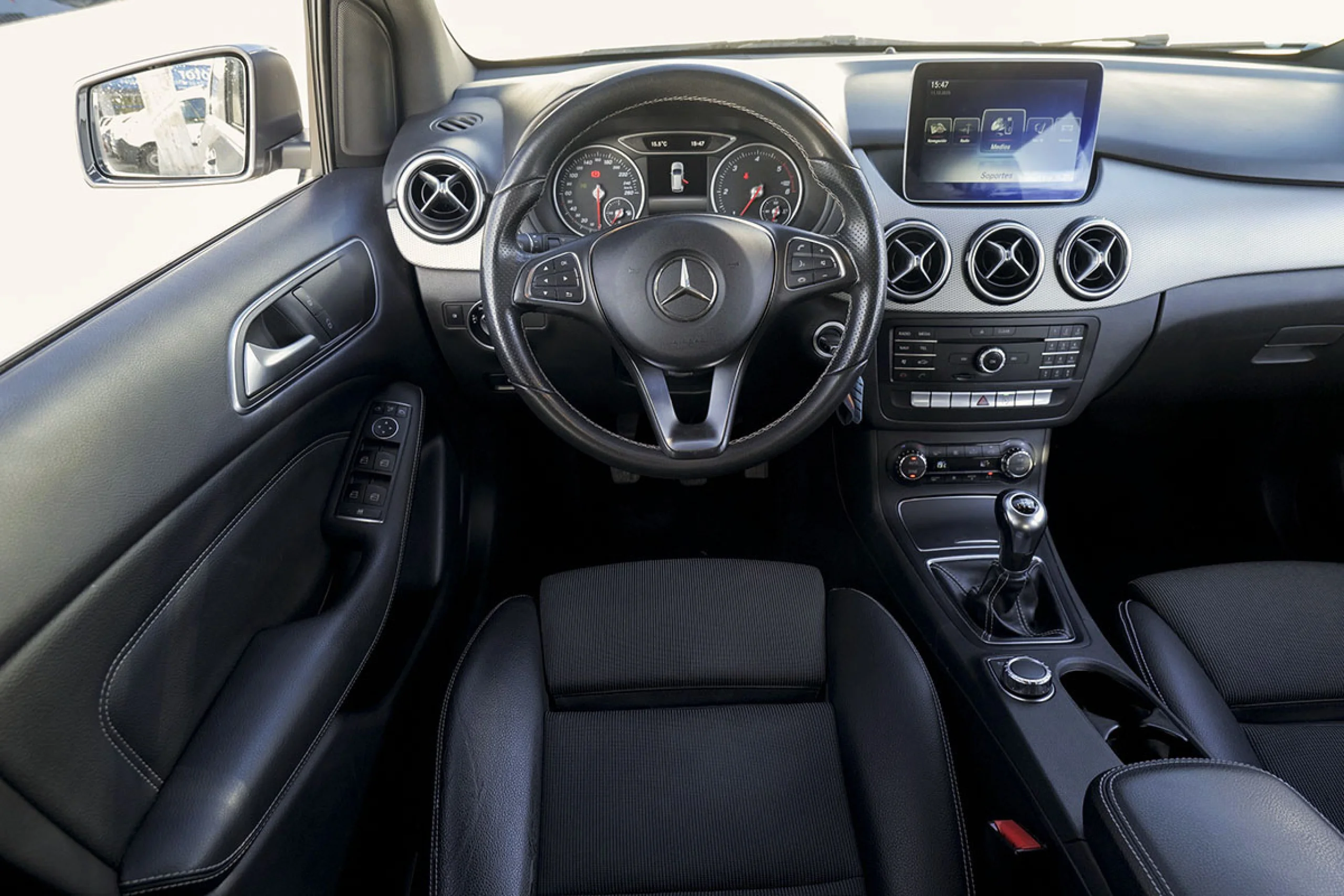 Mercedes-Benz B 200 Clase B B 200 d Urban - Foto 25