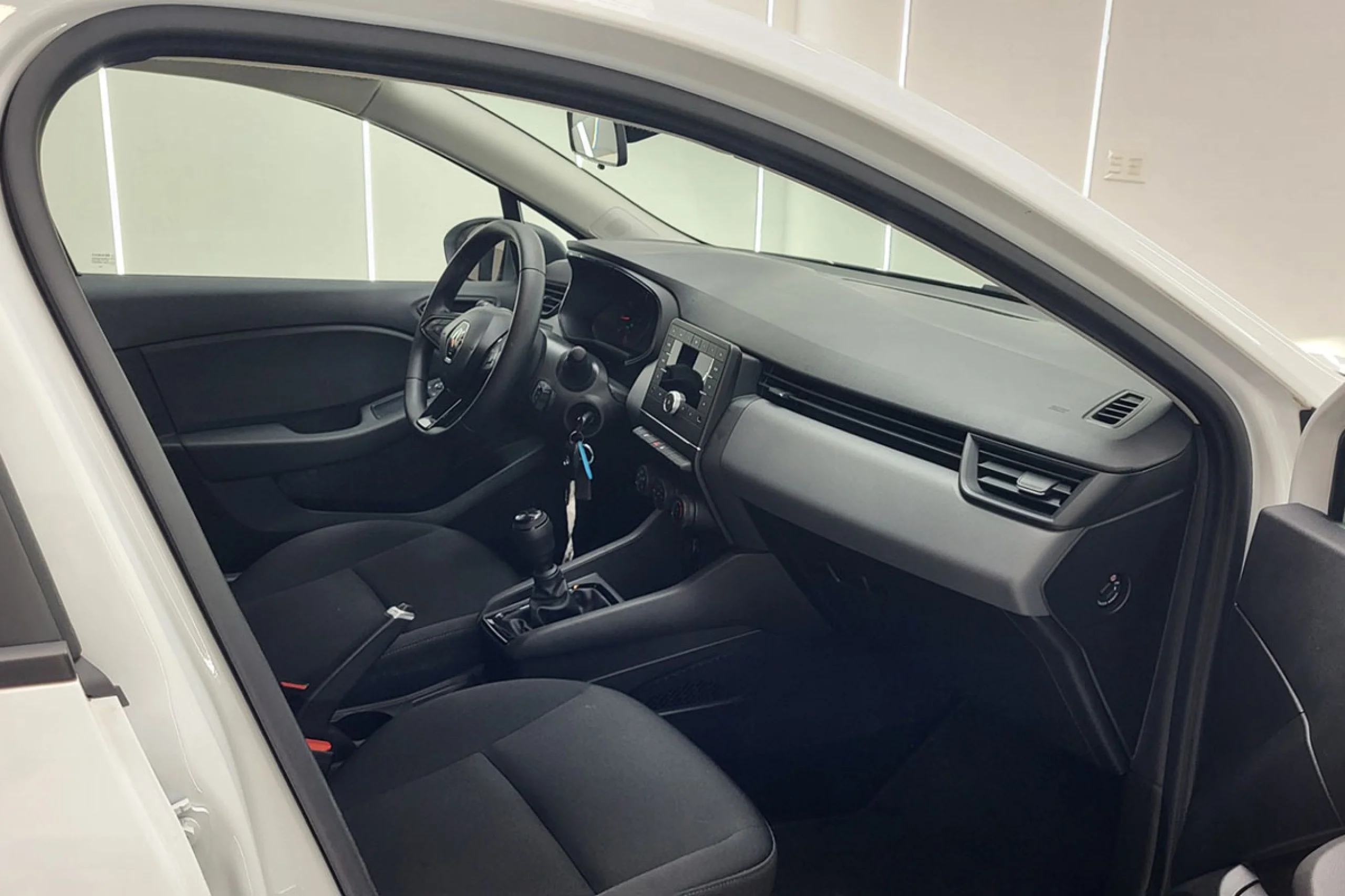 Renault Clio Authentic SCe 49 kW 67CV - Foto 8