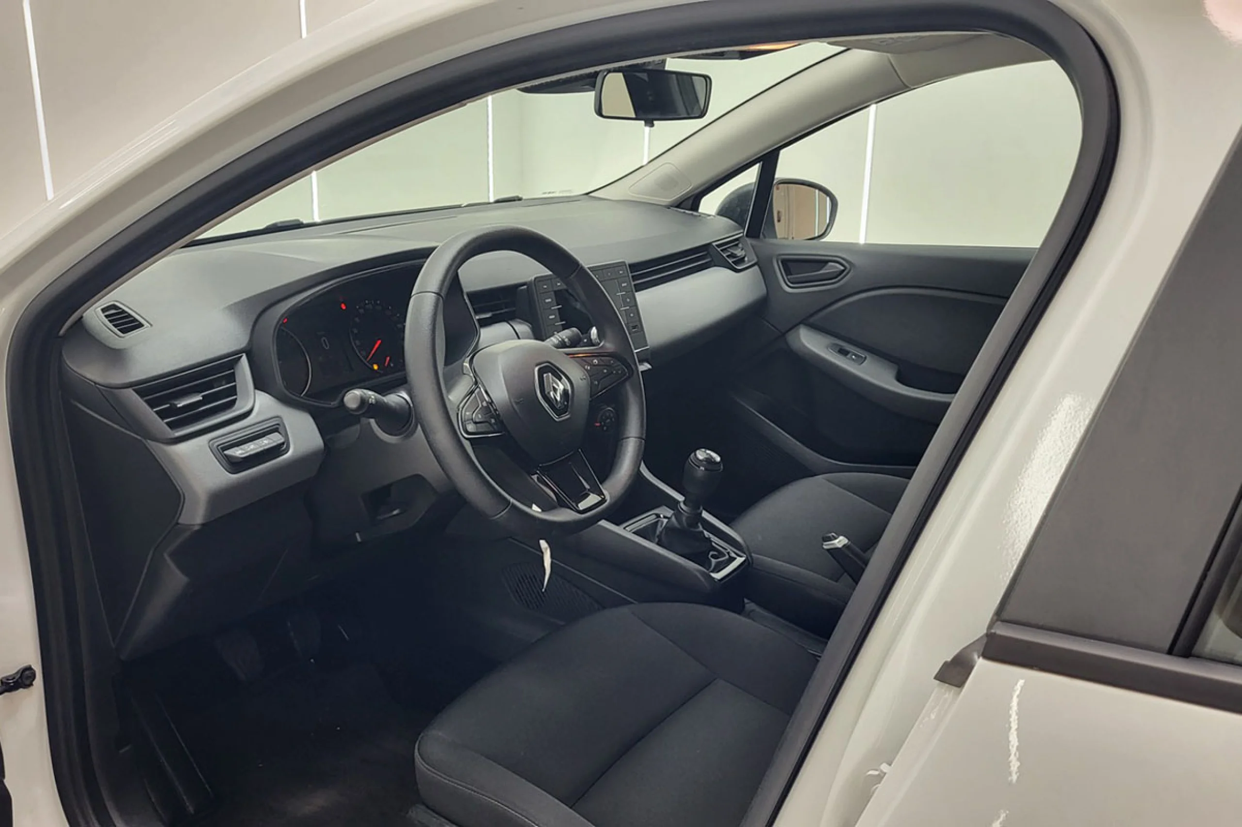 Renault Clio Authentic SCe 49 kW 67CV - Foto 4