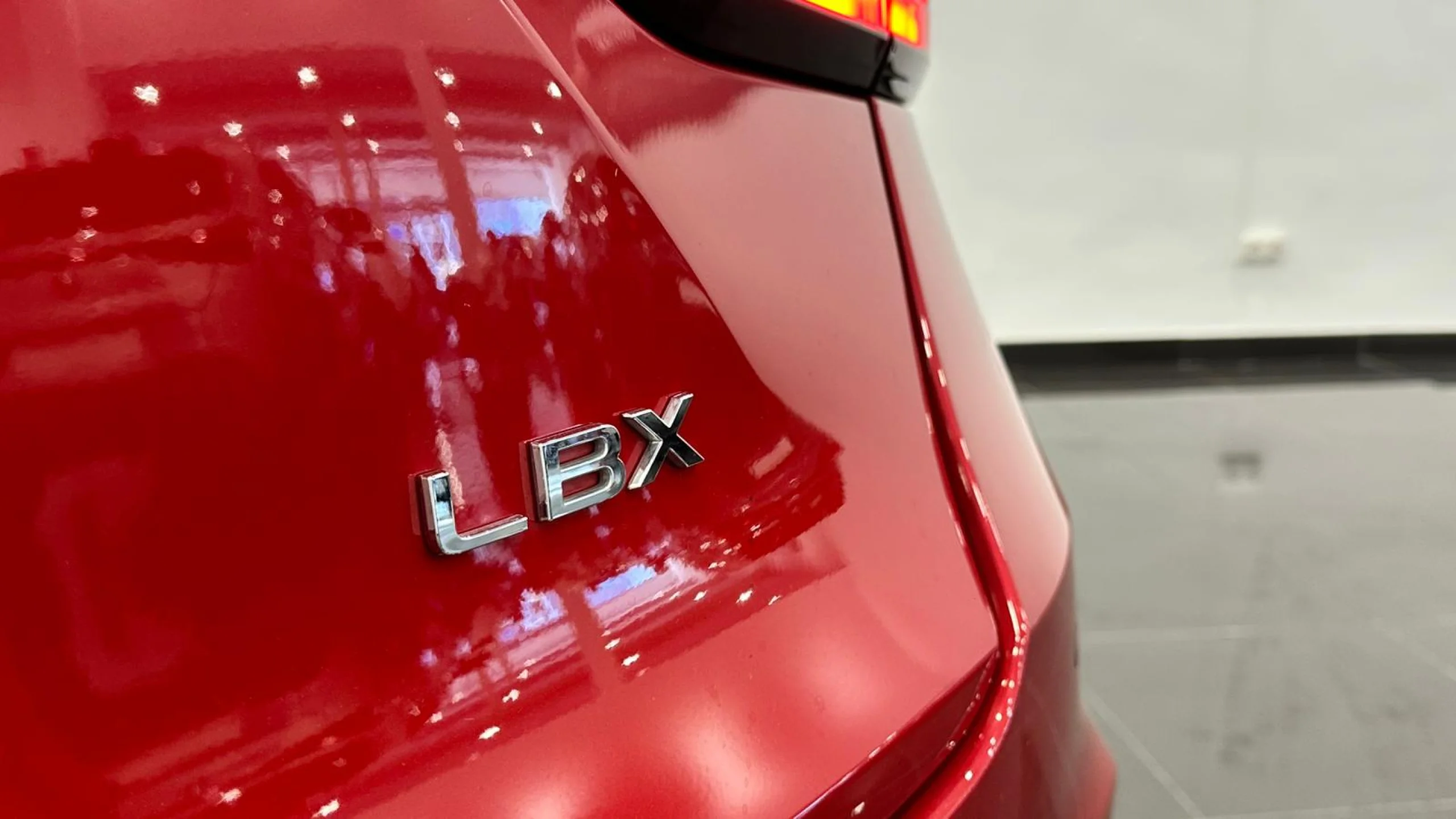 Lexus LBX 1.5 136cv HEV Elegant Black - Foto 5