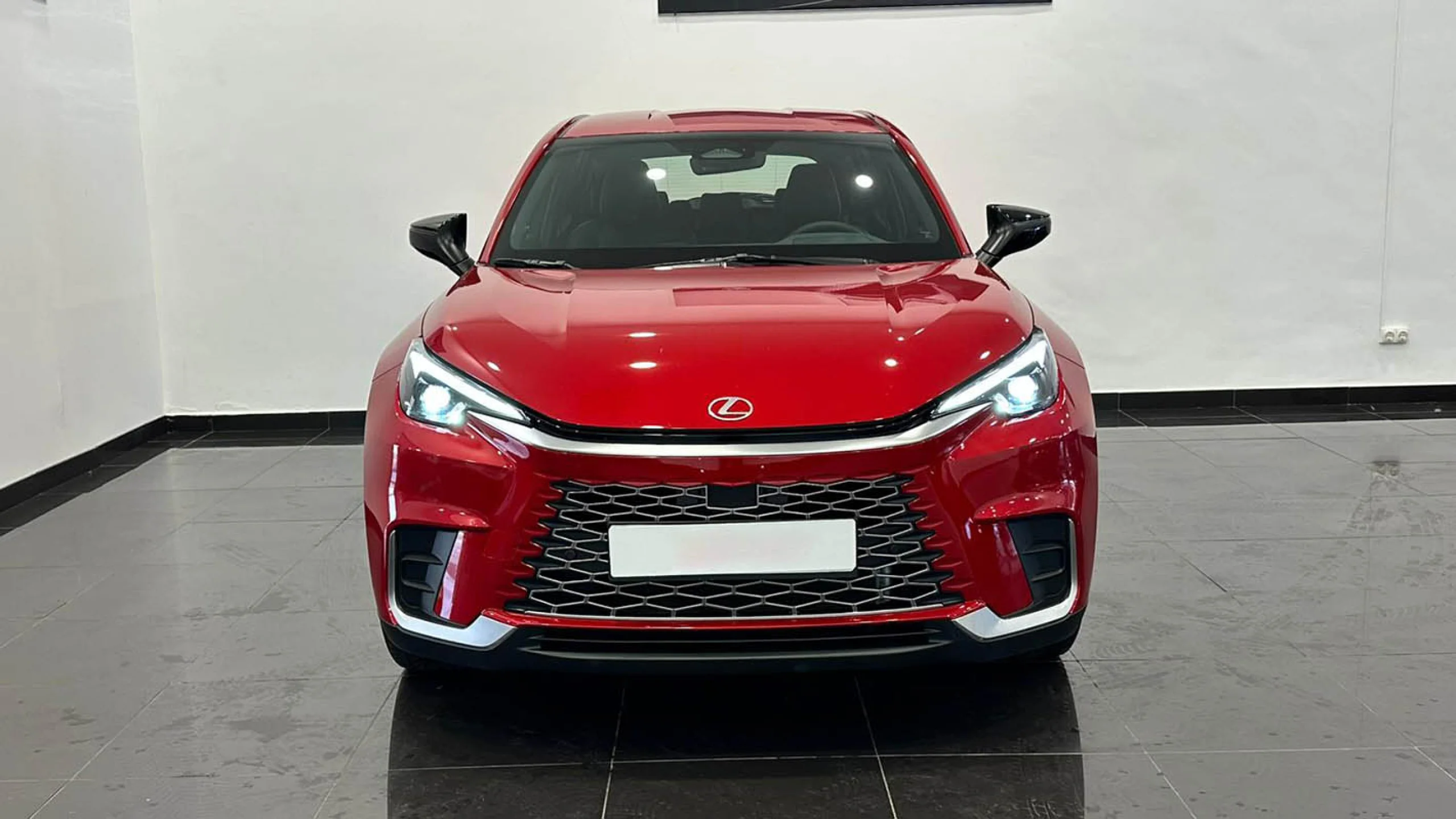 Lexus LBX 1.5 136cv HEV Elegant Black - Foto 2