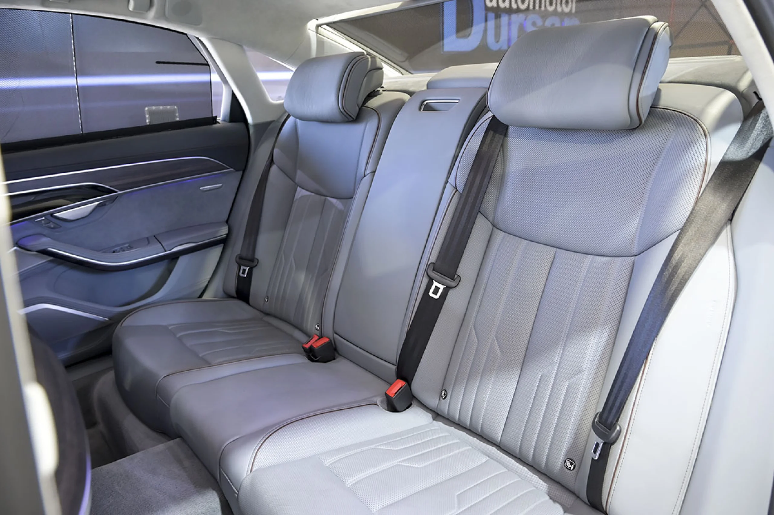 Audi A8 S8 TFSI quattro tiptronic - Foto 17