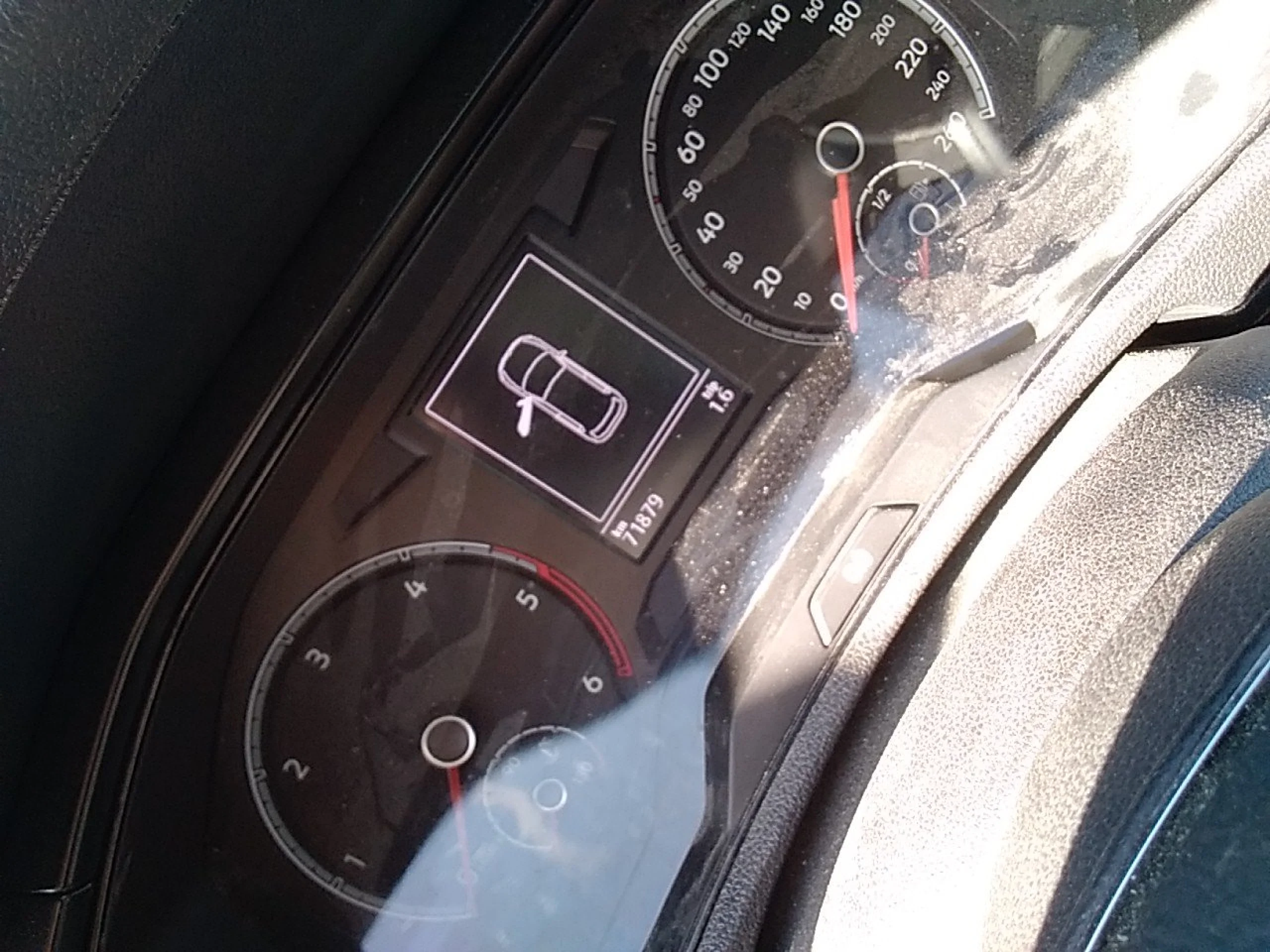 Volkswagen T-Roc Edition 2.0 TDI 85kW (115CV) - Foto 8