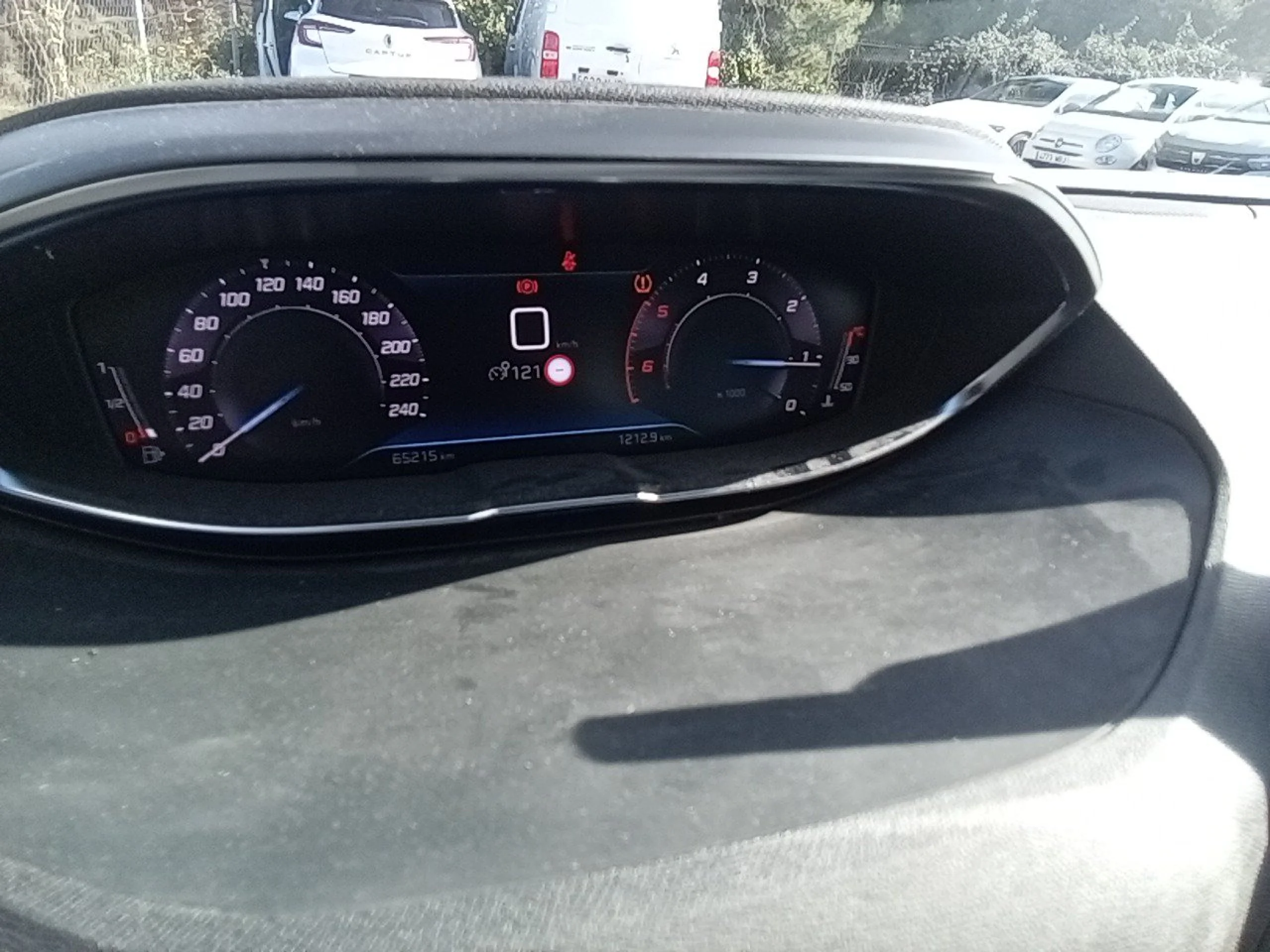 Peugeot 3008 1.5 BlueHDi 96kW (130CV) S&amp;S Active Pack - Foto 8