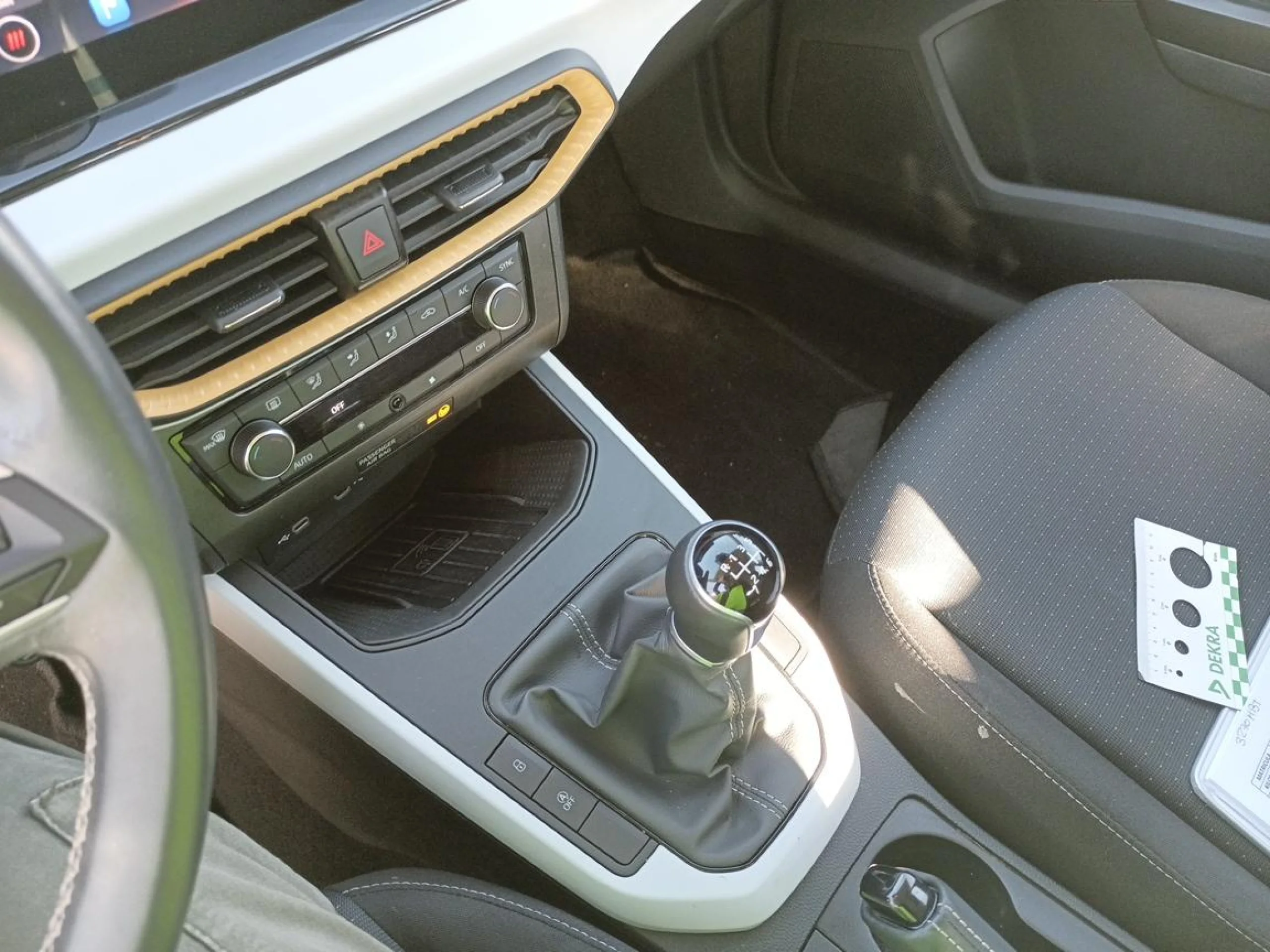 Seat Arona 1.0 TSI 81kW (110CV) Style Plus - Foto 8