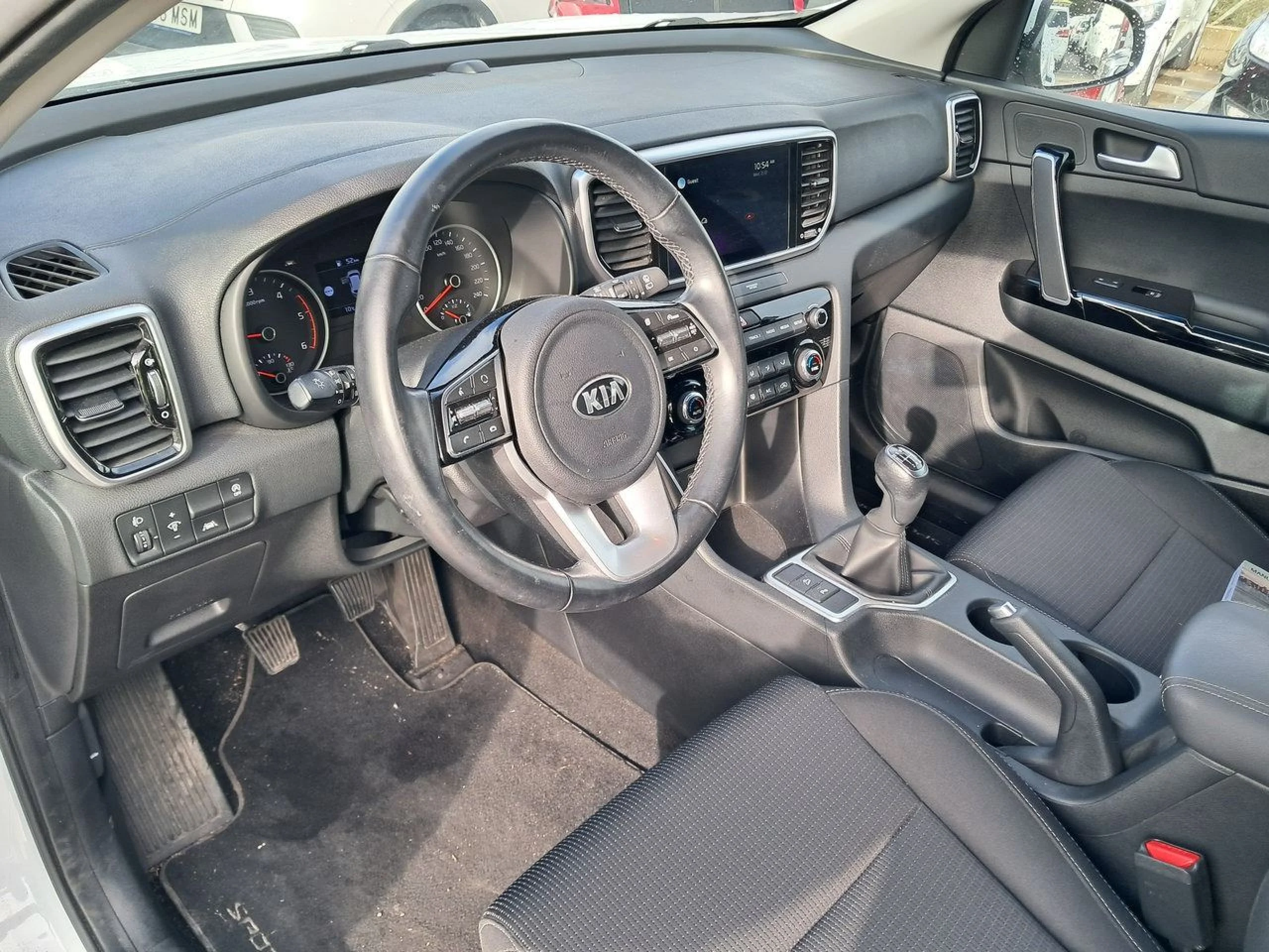 Kia Sportage 1.6 MHEV Black Edition 100kW (136CV) 4x2 - Foto 7