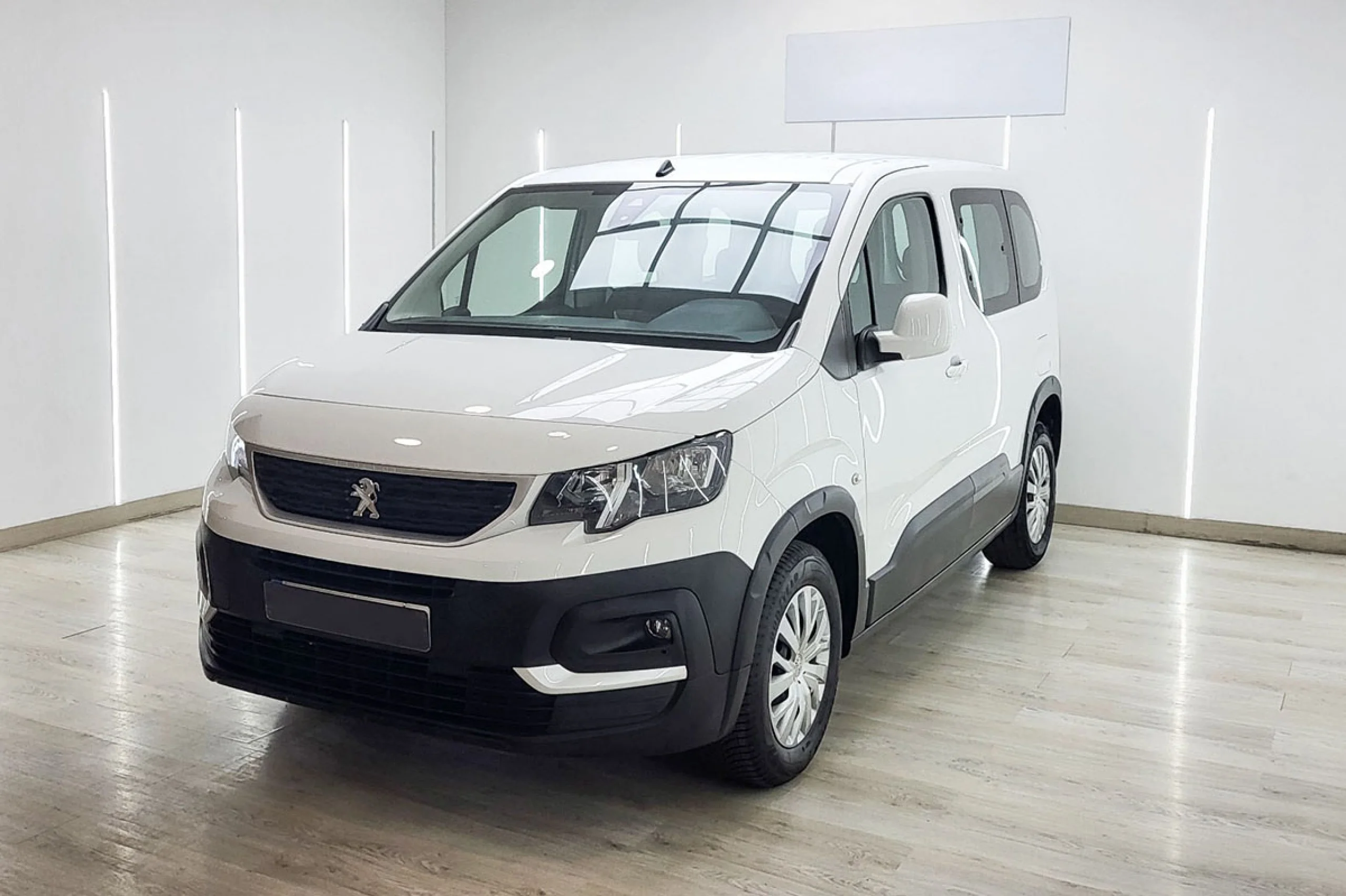 Peugeot Rifter Active Standard BlueHDi 73kW - Foto 1