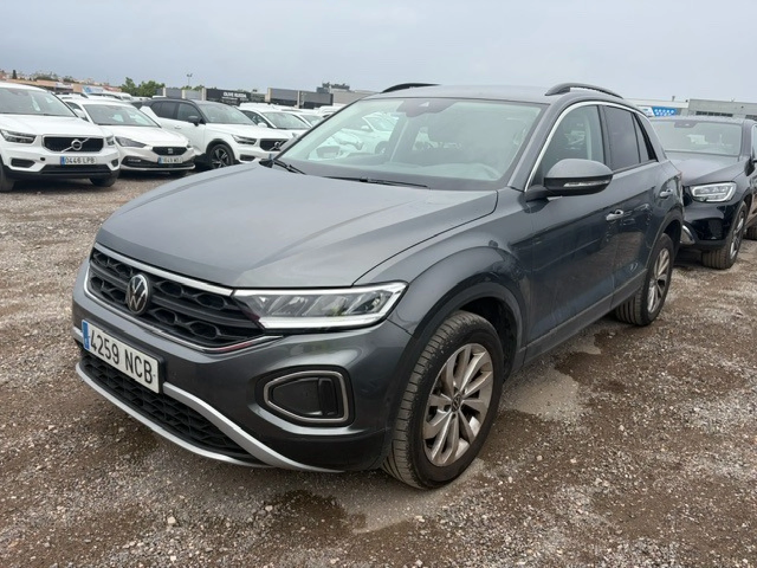 Volkswagen T-Roc &quotMás&quot 1.5 TSI 110kW (150CV) DSG - Foto 1