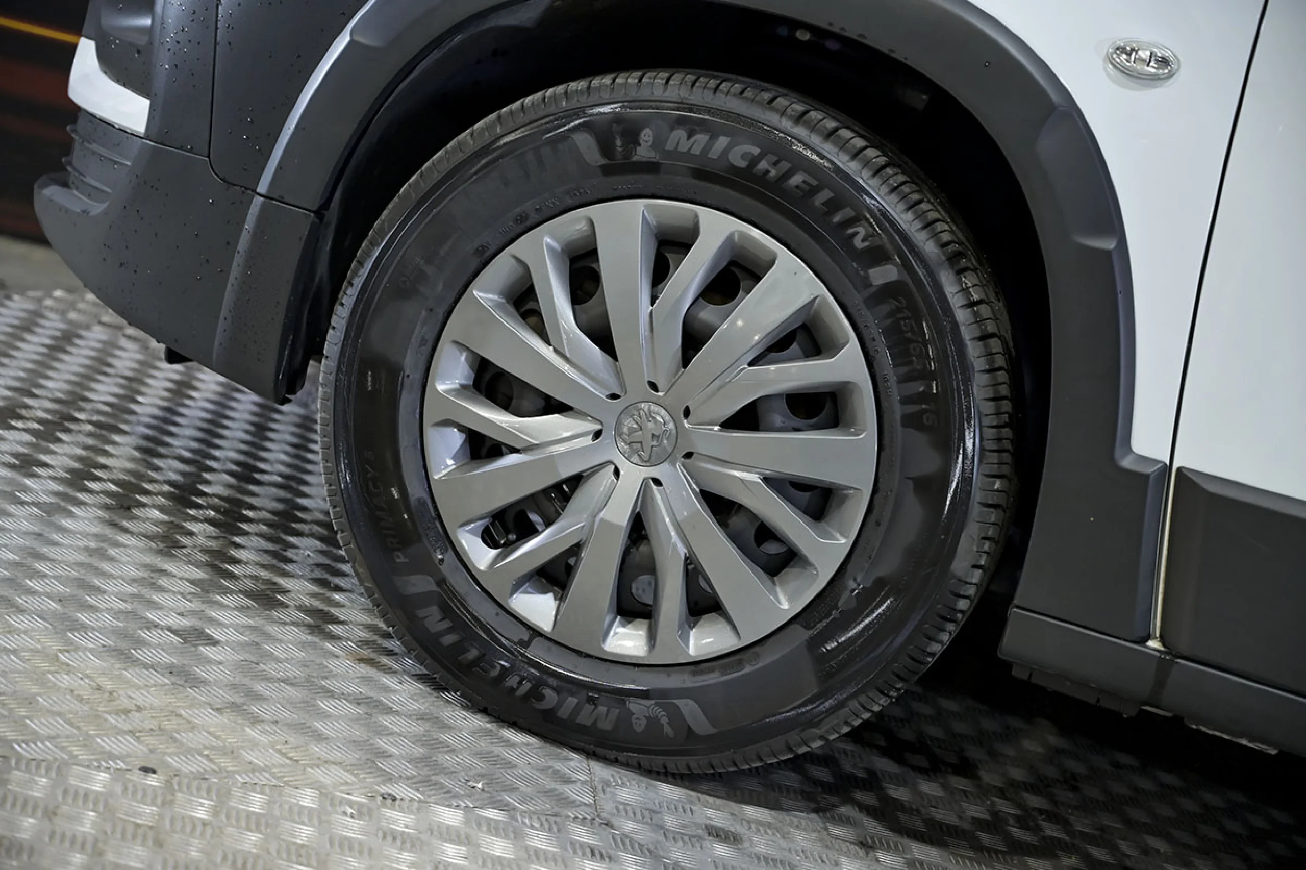 Peugeot Rifter Active Pack Standard BlueHDi 73kW - Foto 14