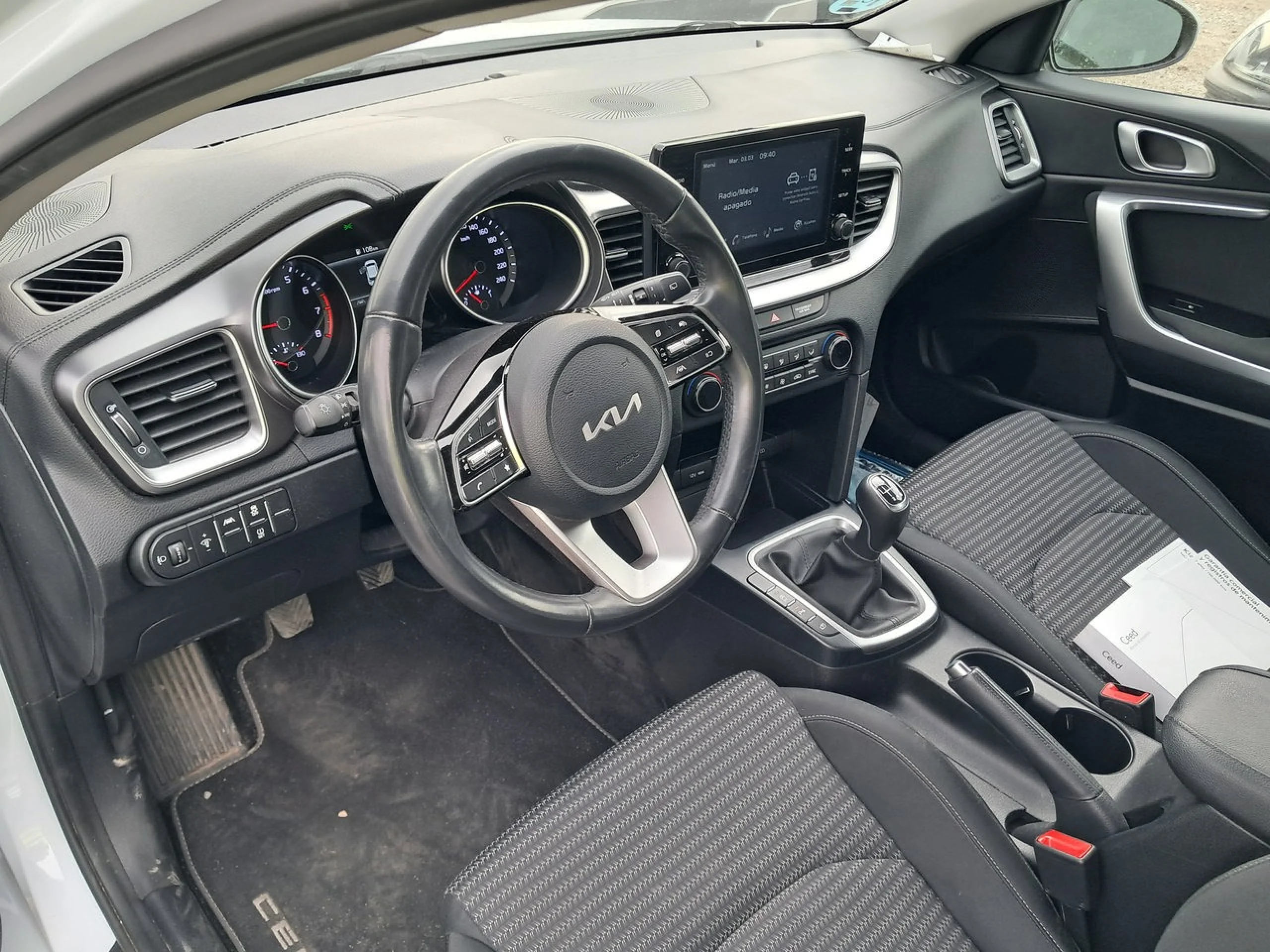 Kia Ceed 1.0 T-GDi 74kW (100CV) Drive - Foto 7