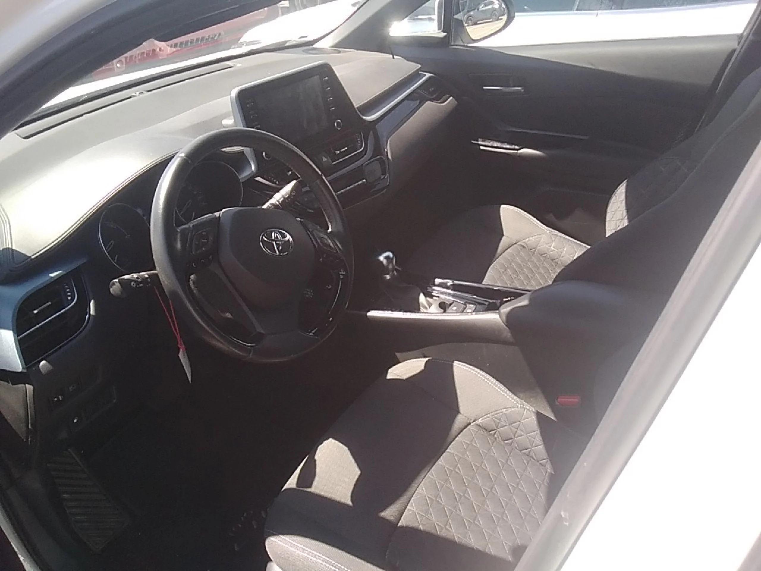 Toyota C-HR 1.8 125H Advance - Foto 7