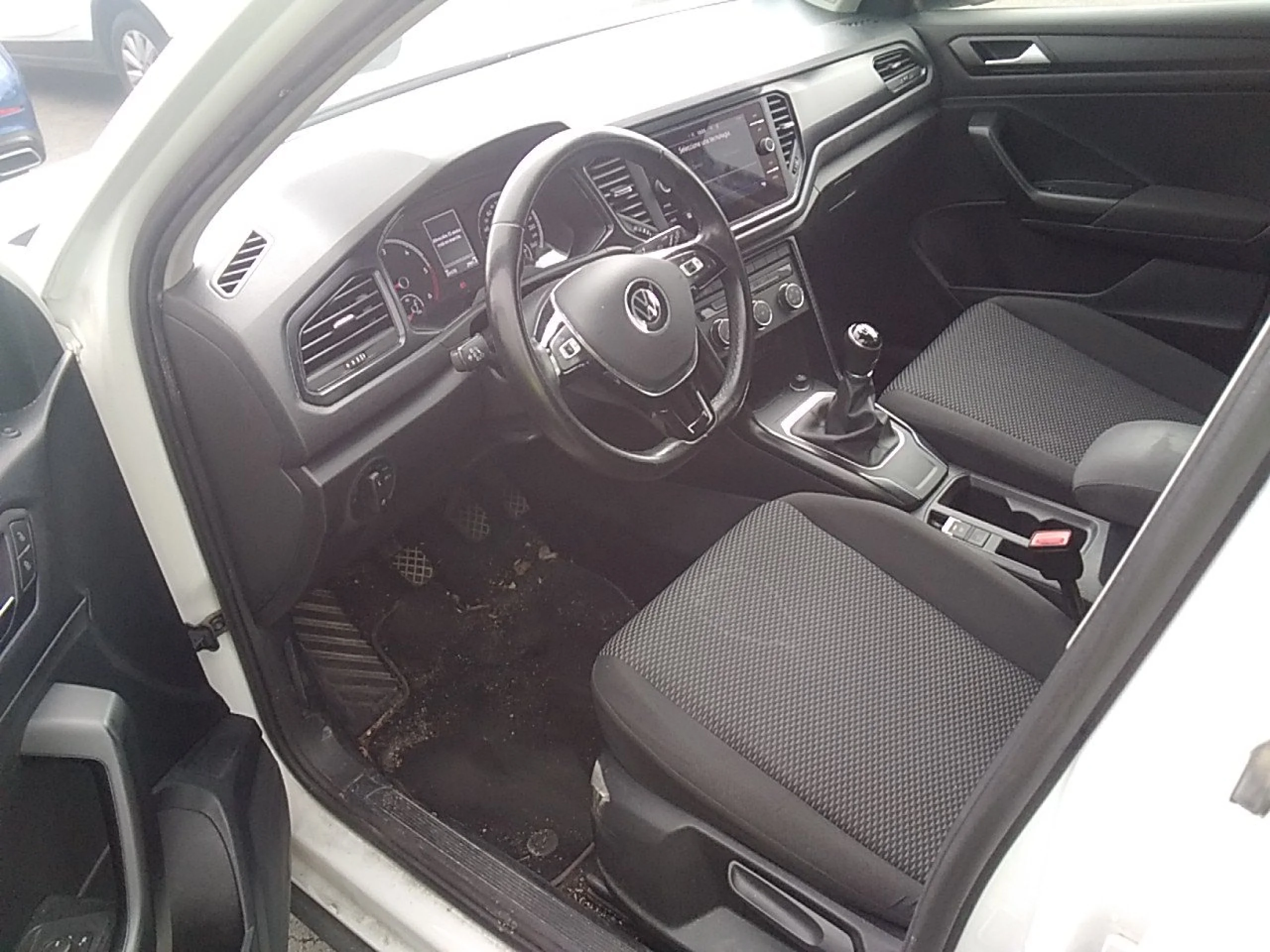 Volkswagen T-Roc Edition 2.0 TDI 85kW (115CV) - Foto 7