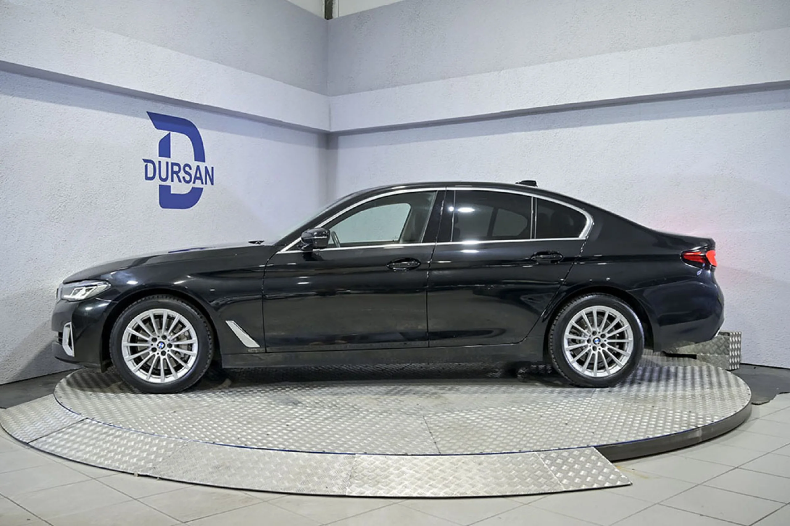 BMW 530 Serie 5 530iA - Foto 17