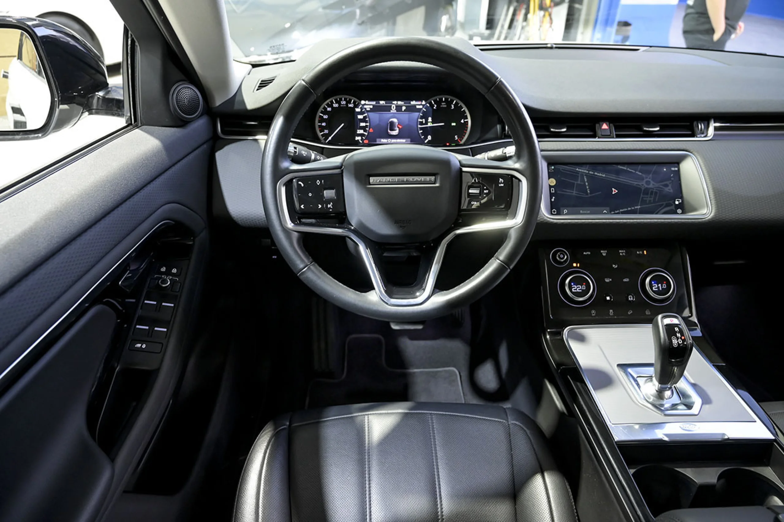 Land Rover Range Rover Evoque 2.0 D163 RDynamic AUTO 4WD MHEV - Foto 6