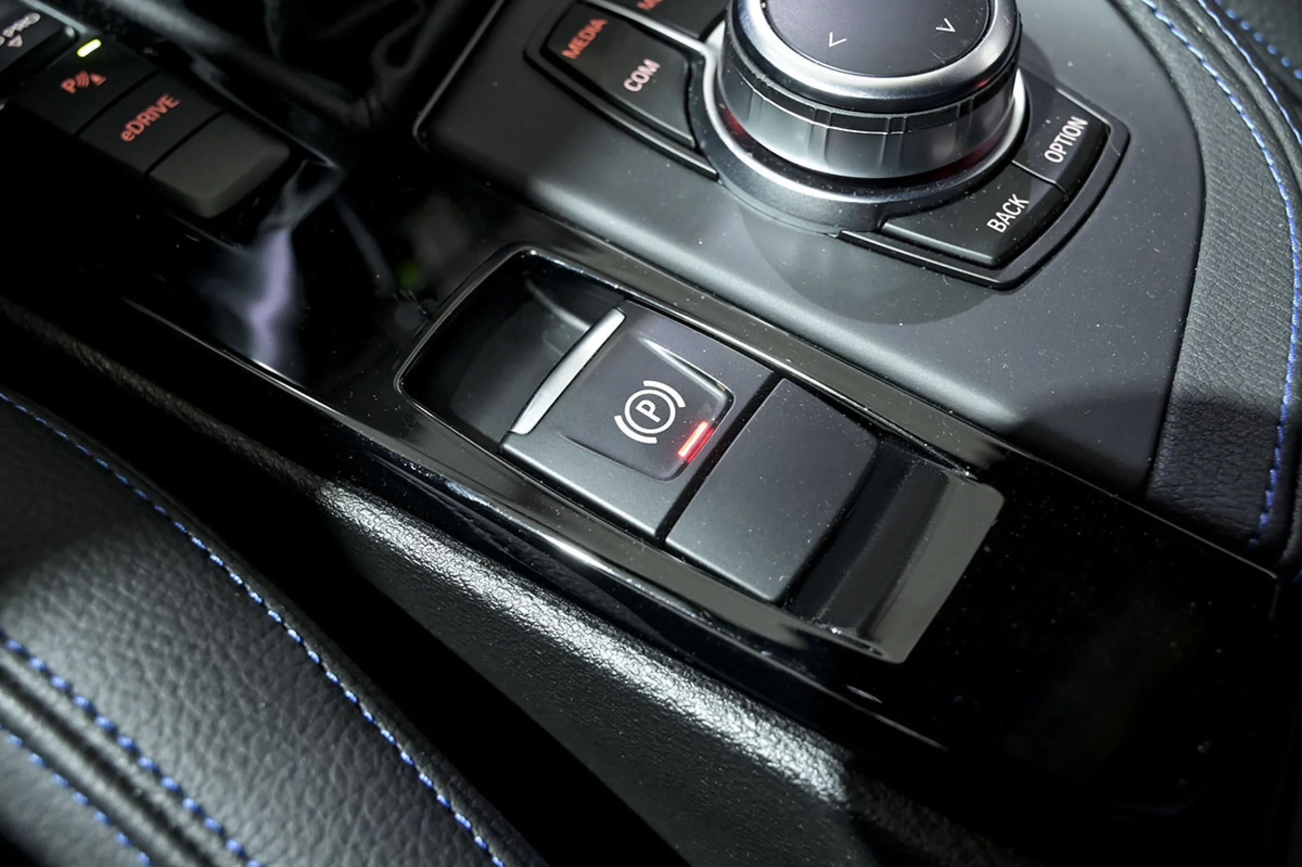 BMW X2 xDrive25e Auto - Foto 47