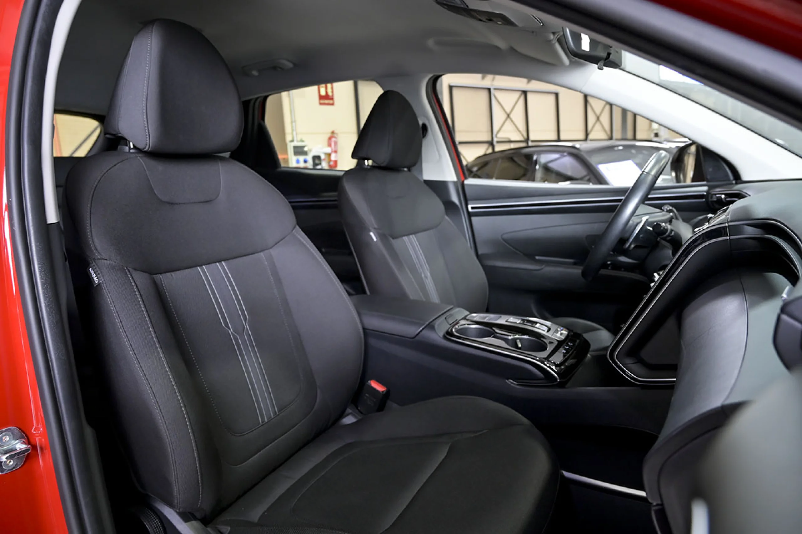 Hyundai Tucson 1.6 TGDI PHEV 195kW Style Auto 4x4 - Foto 37