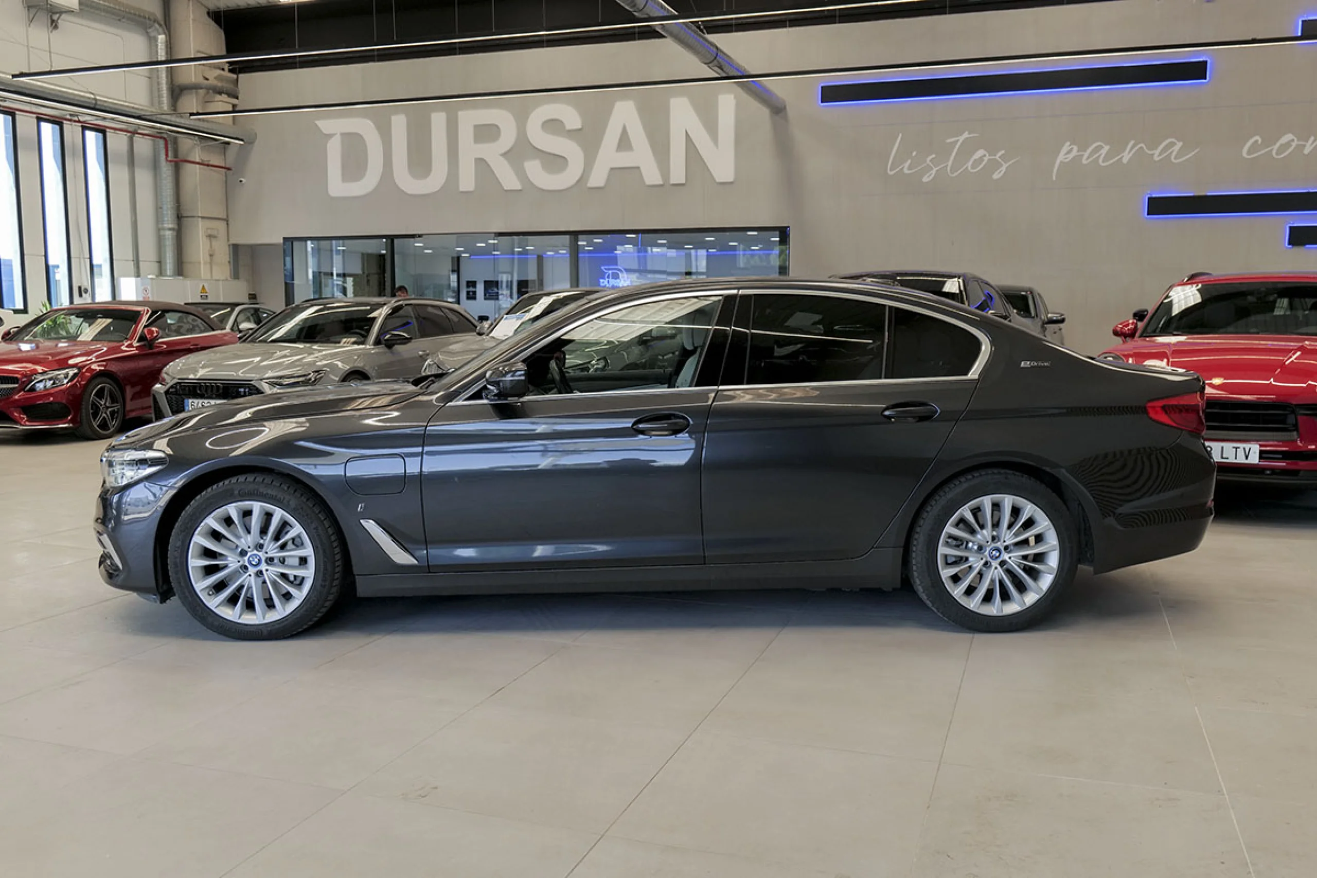 BMW 530 Serie 5 530e iPerformance - Foto 16