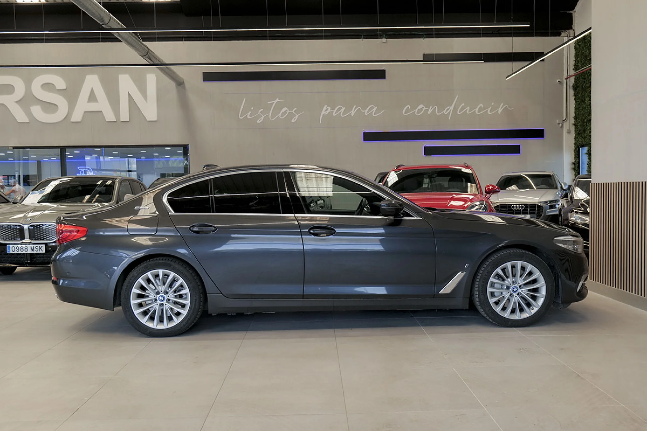 BMW 530 Serie 5 530e iPerformance - Foto 17
