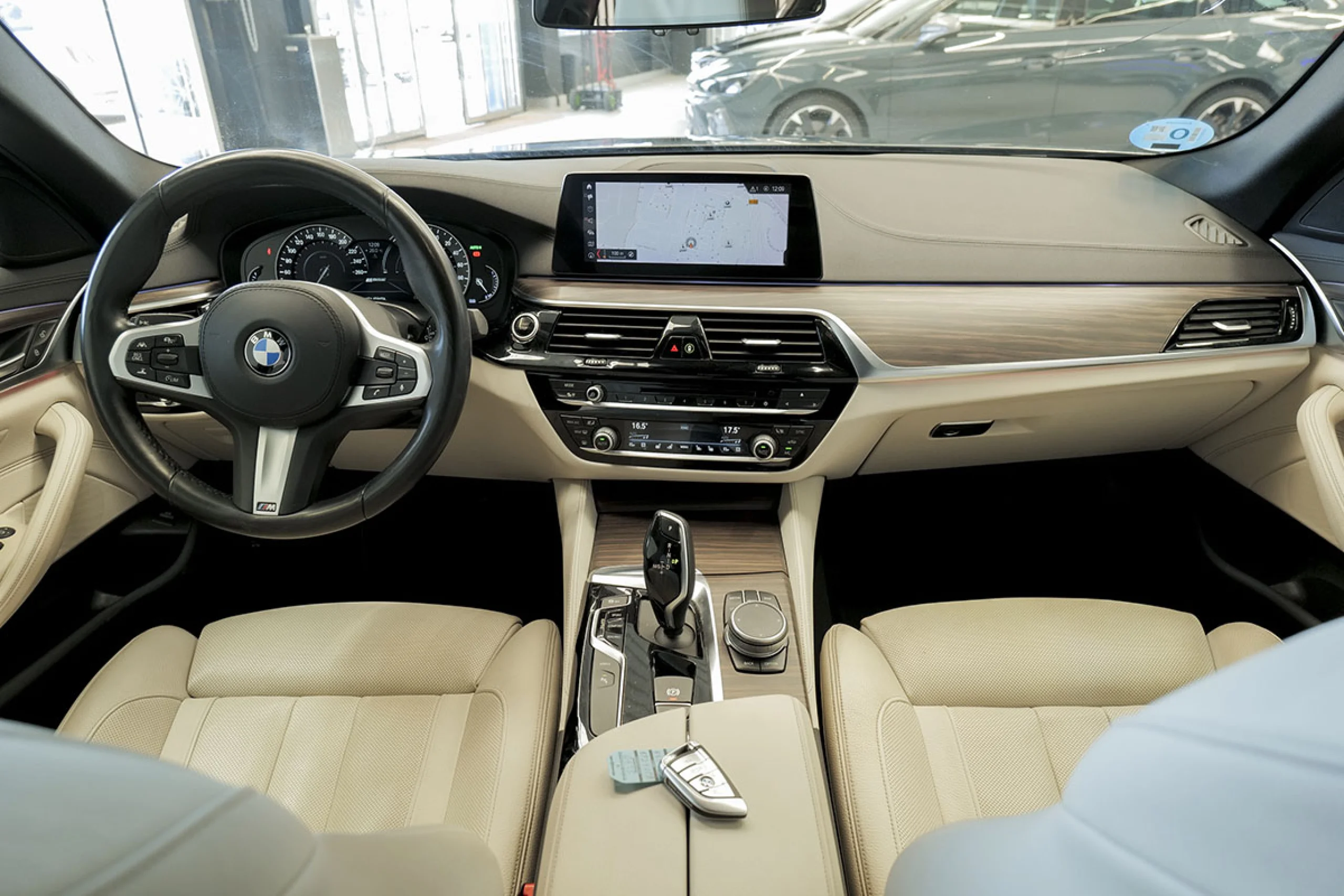 BMW 530 Serie 5 530e iPerformance - Foto 33