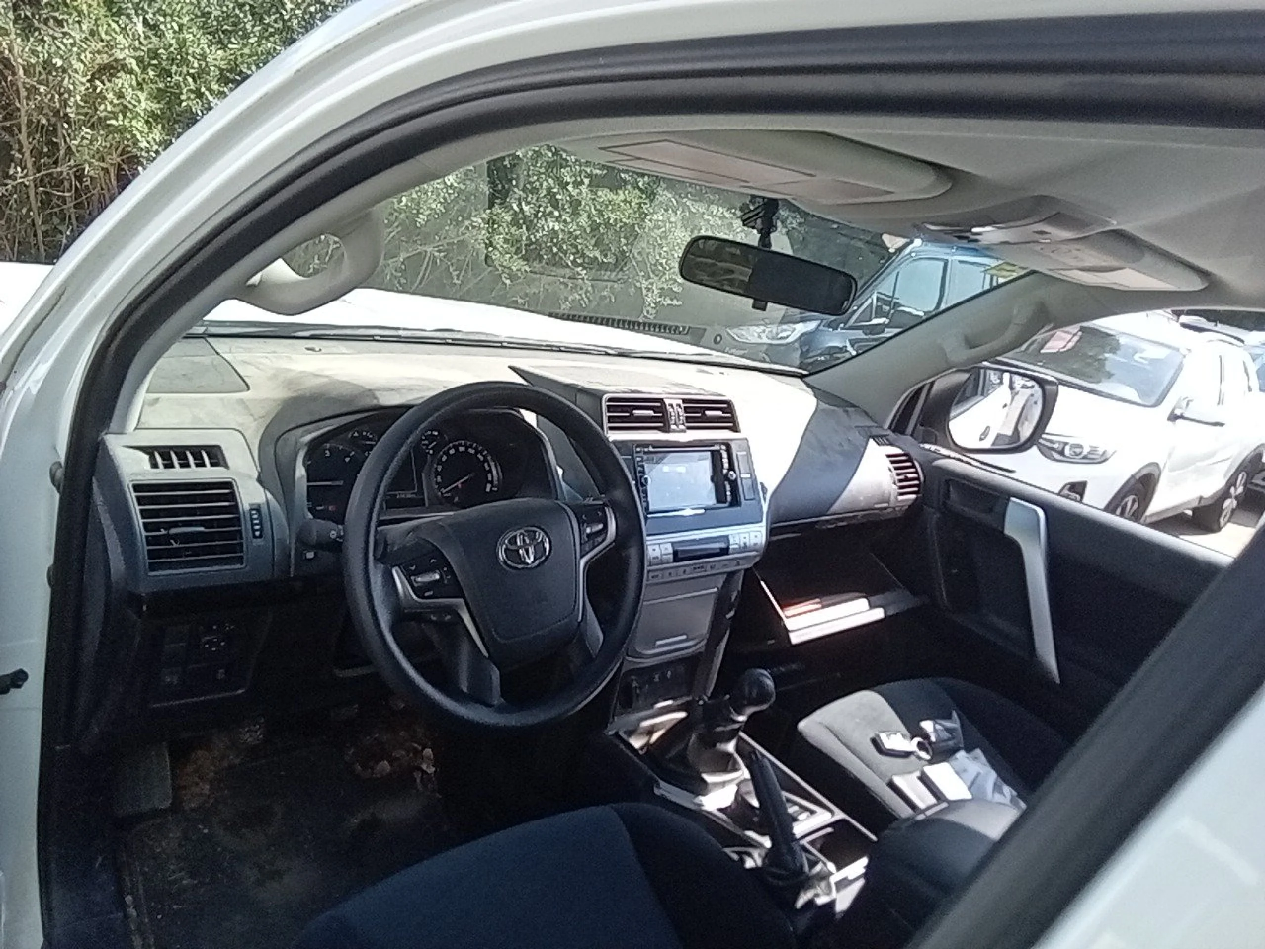 Toyota Land Cruiser LANDCRUISER 2.8 D-4D GX - Foto 7